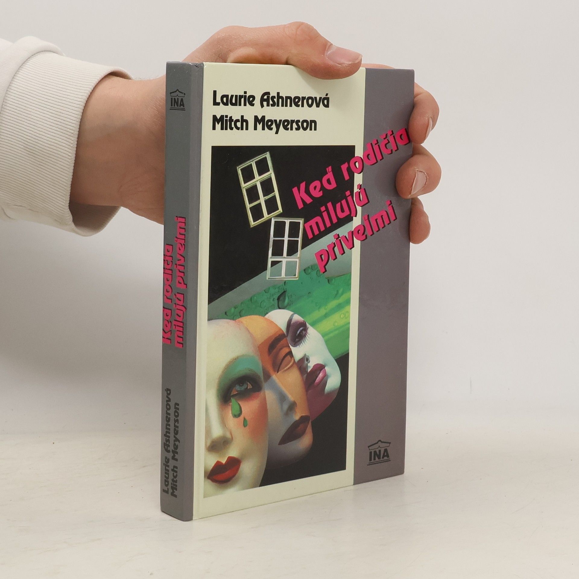 Keď milujú rodičia priveľmi