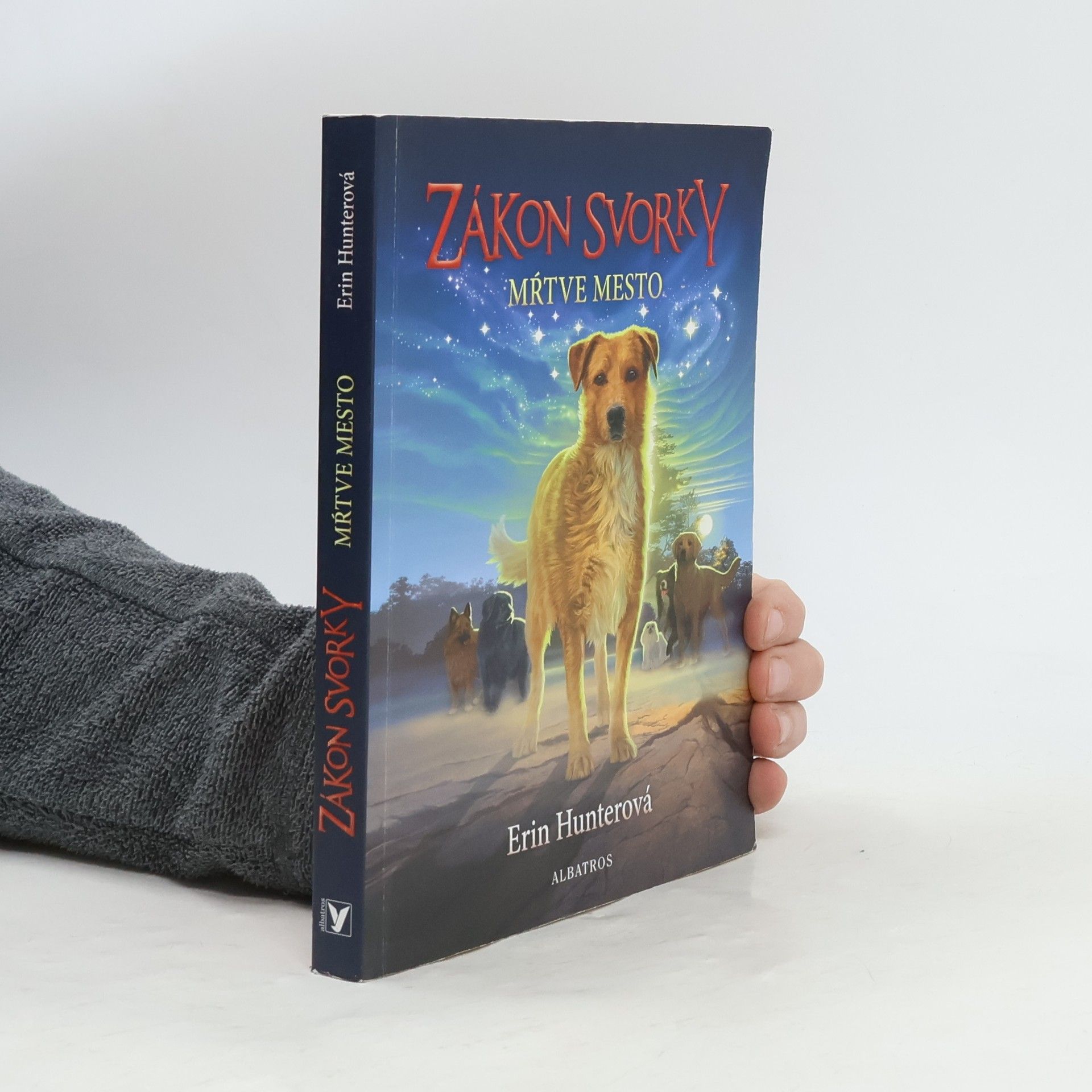 Erin Hunter Zákon svorky. Mŕtve mesto