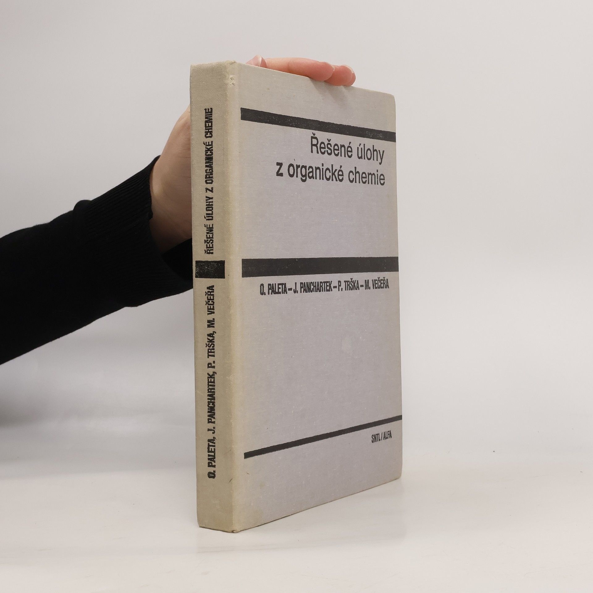 Kolektiv autorů Řešené úlohy z organické chemie