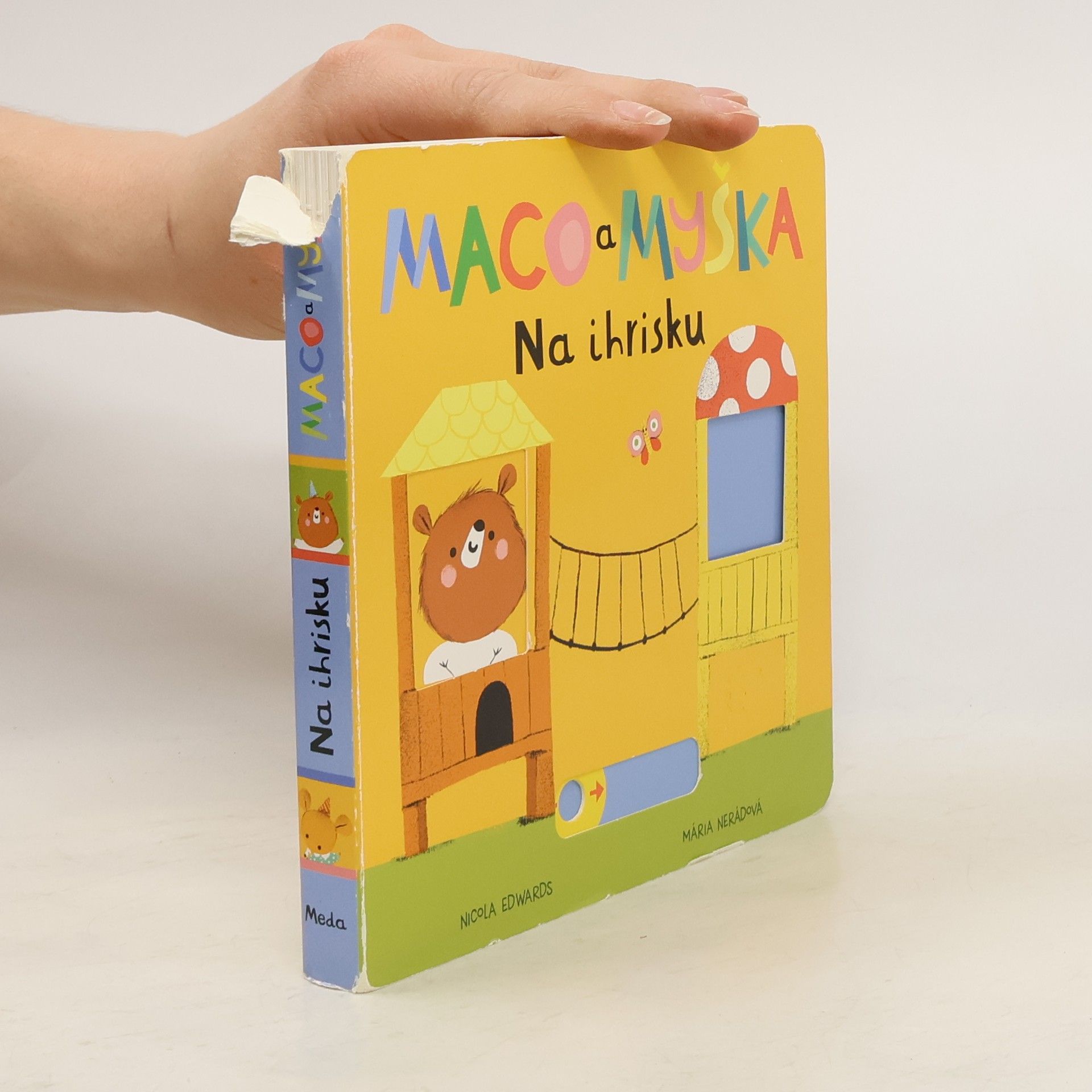 Nicola Edwards Maco a myška: Na ihrisku