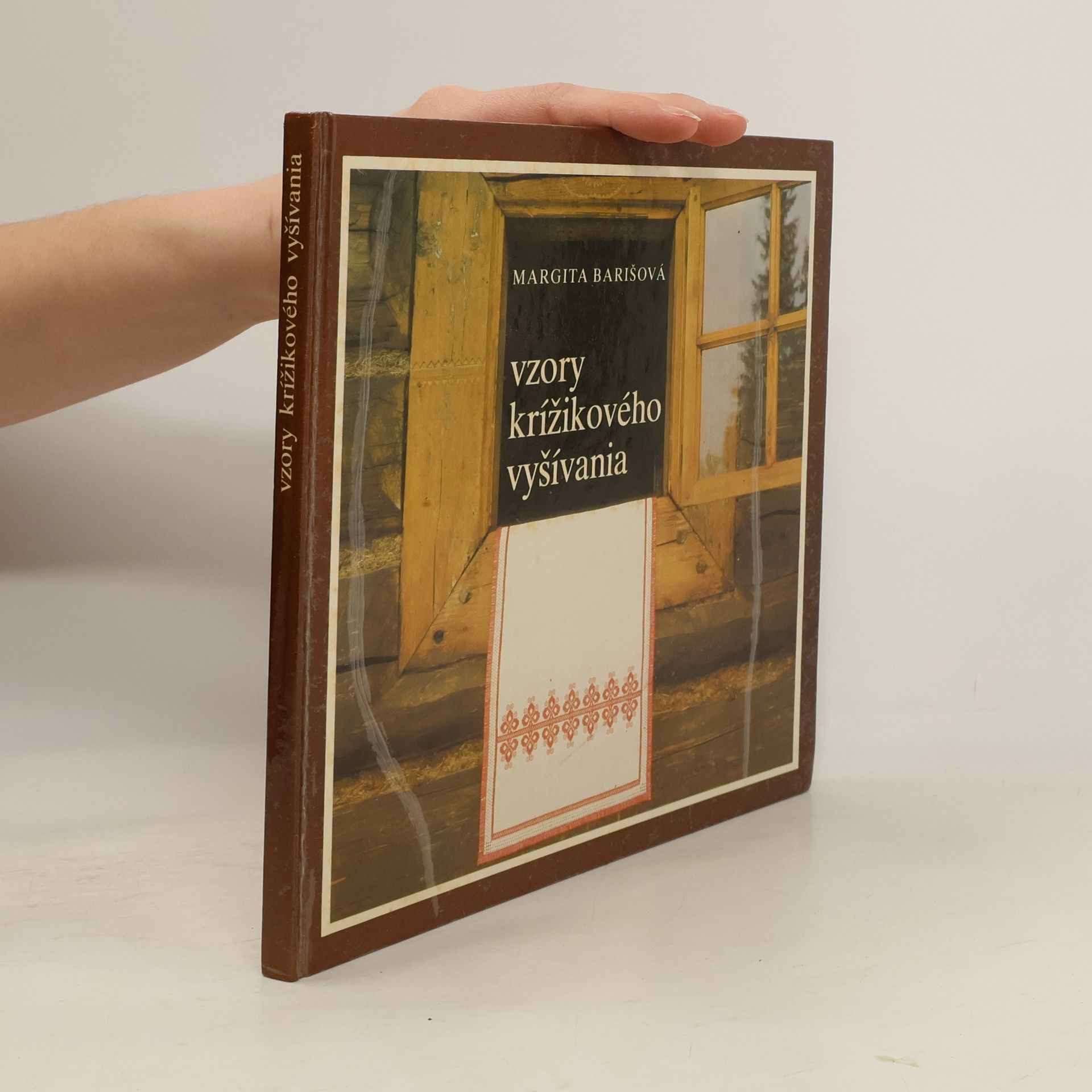 Vzory krížikového vyšívania