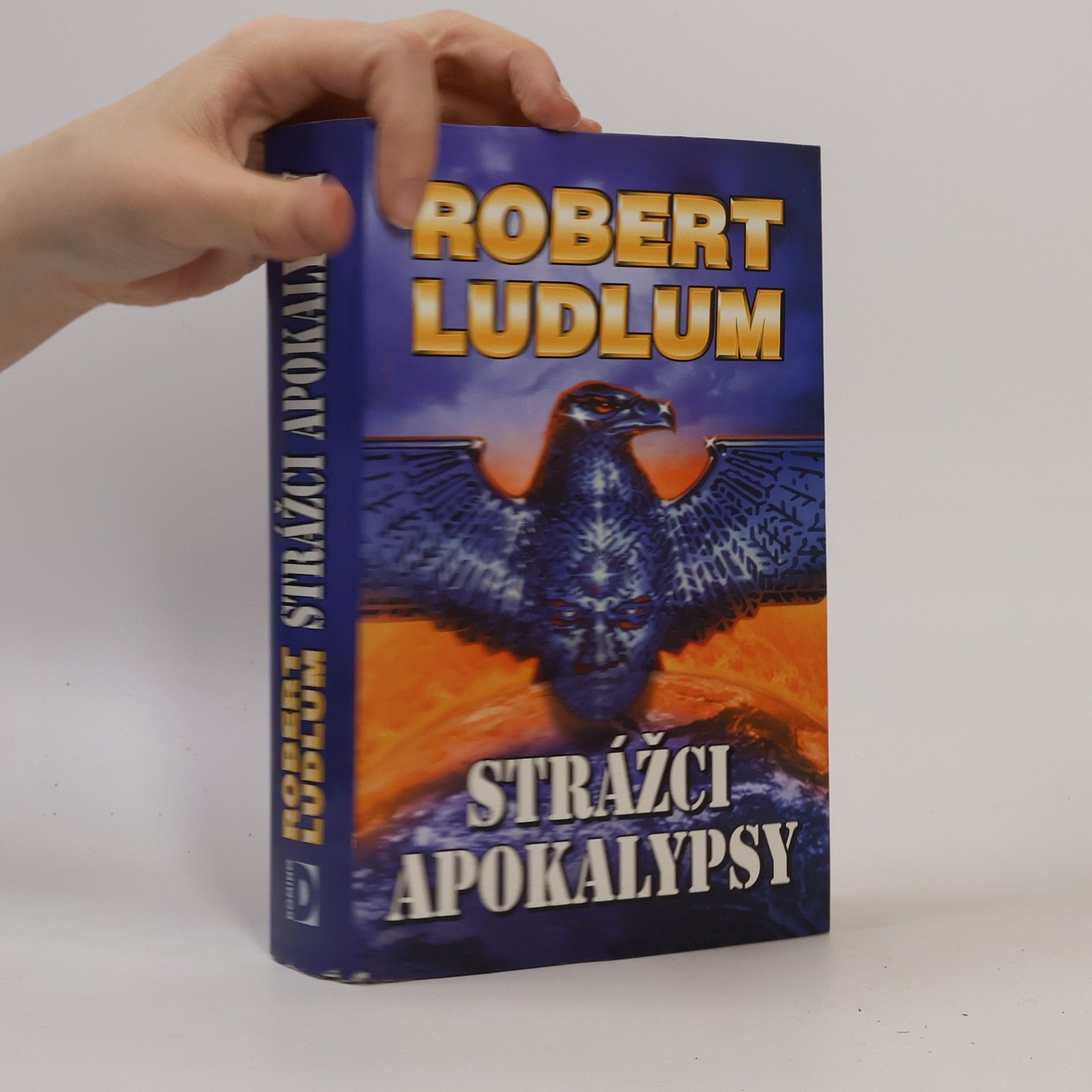 Robert Ludlum Strážci apokalypsy