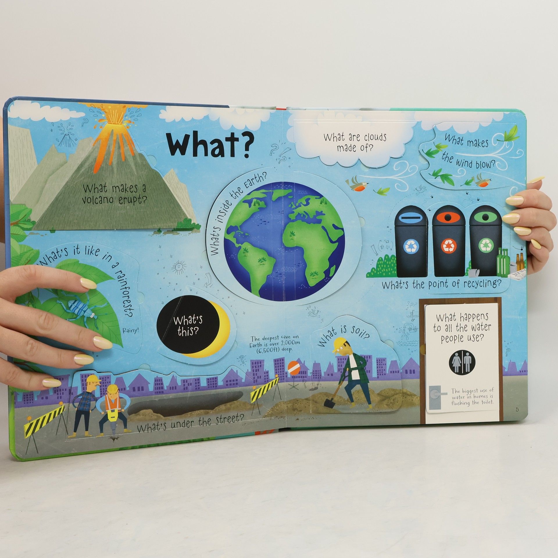 Katie Daynes Questions and Answers about Our World