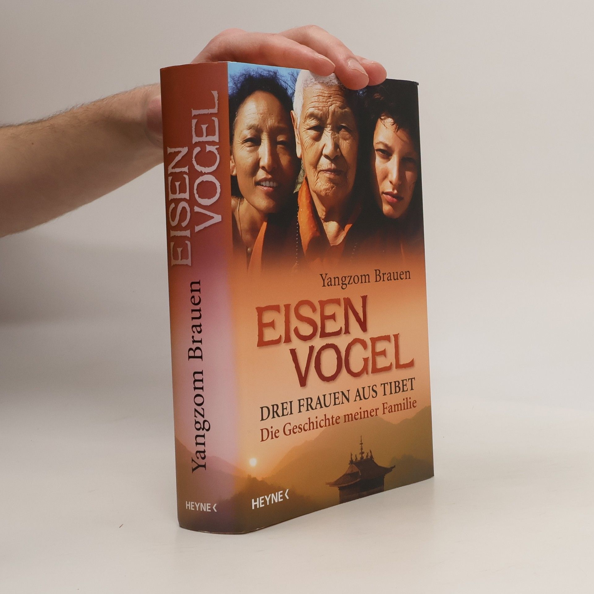 Yangzom Brauen Eisenvogel