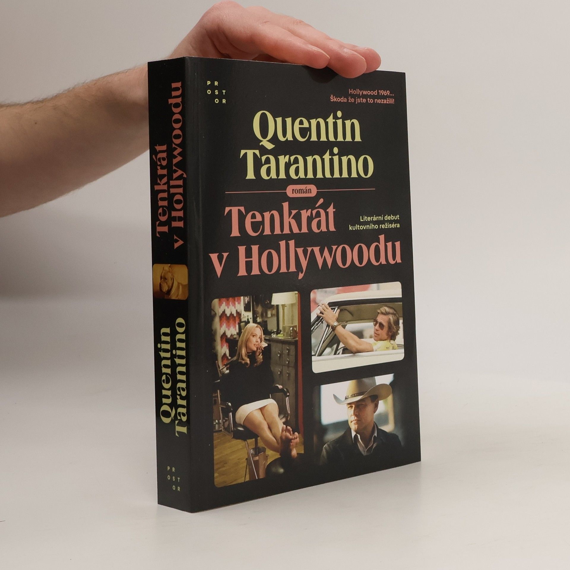 Quentin Tarantino Tenkrát v Hollywoodu : román