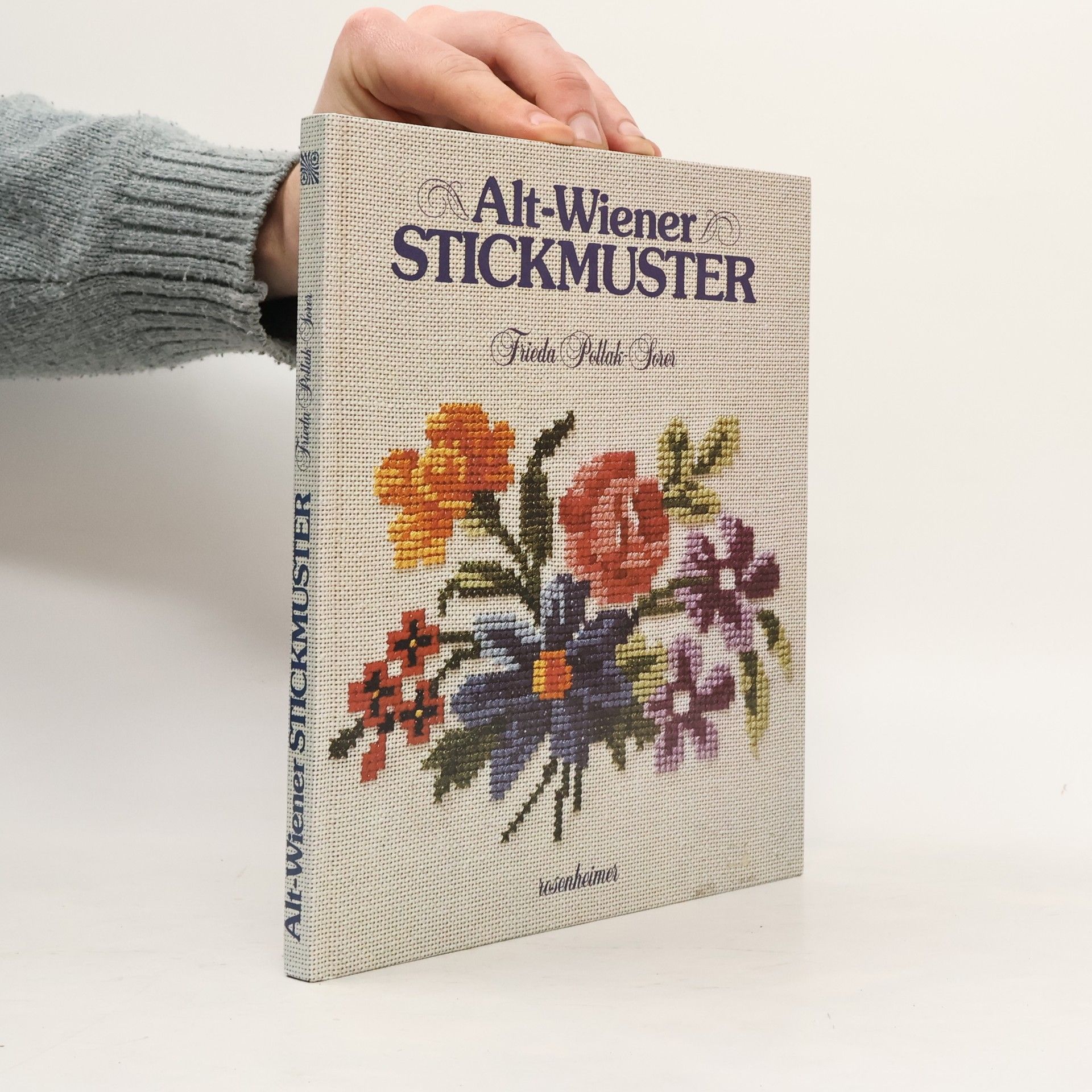 Frieda Pollak-Sorer Alt-Wiener Stickmuster