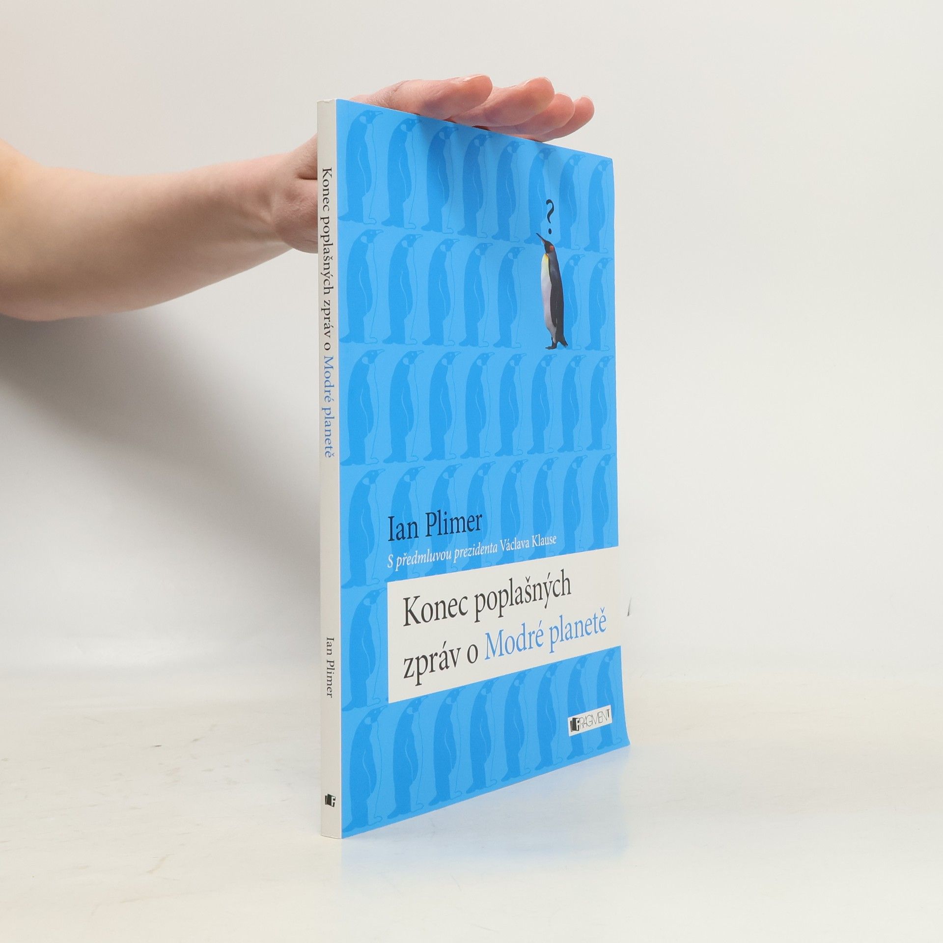 Konec poplašných zpráv o Modré planetě