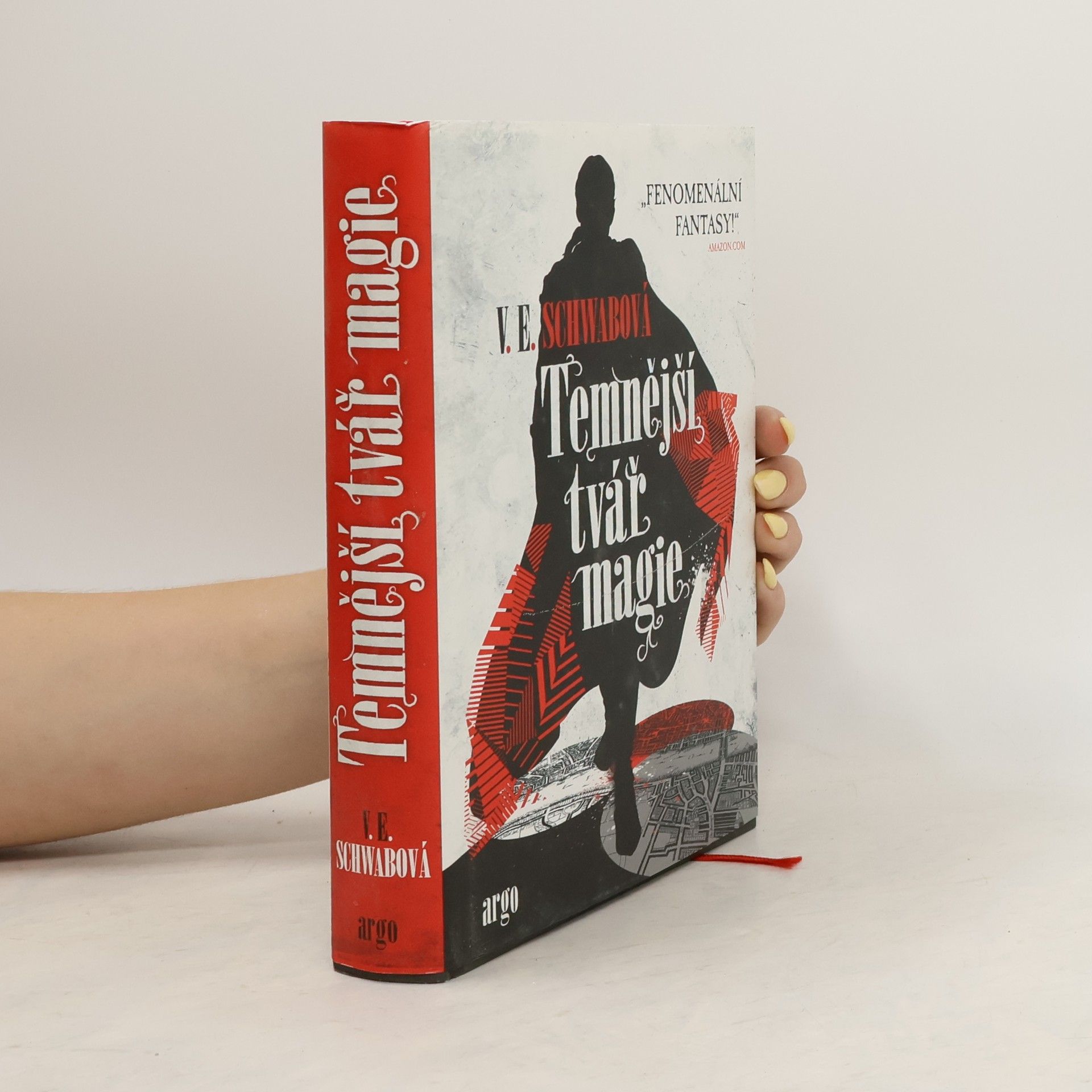 Victoria Schwab Temnější tvář magie