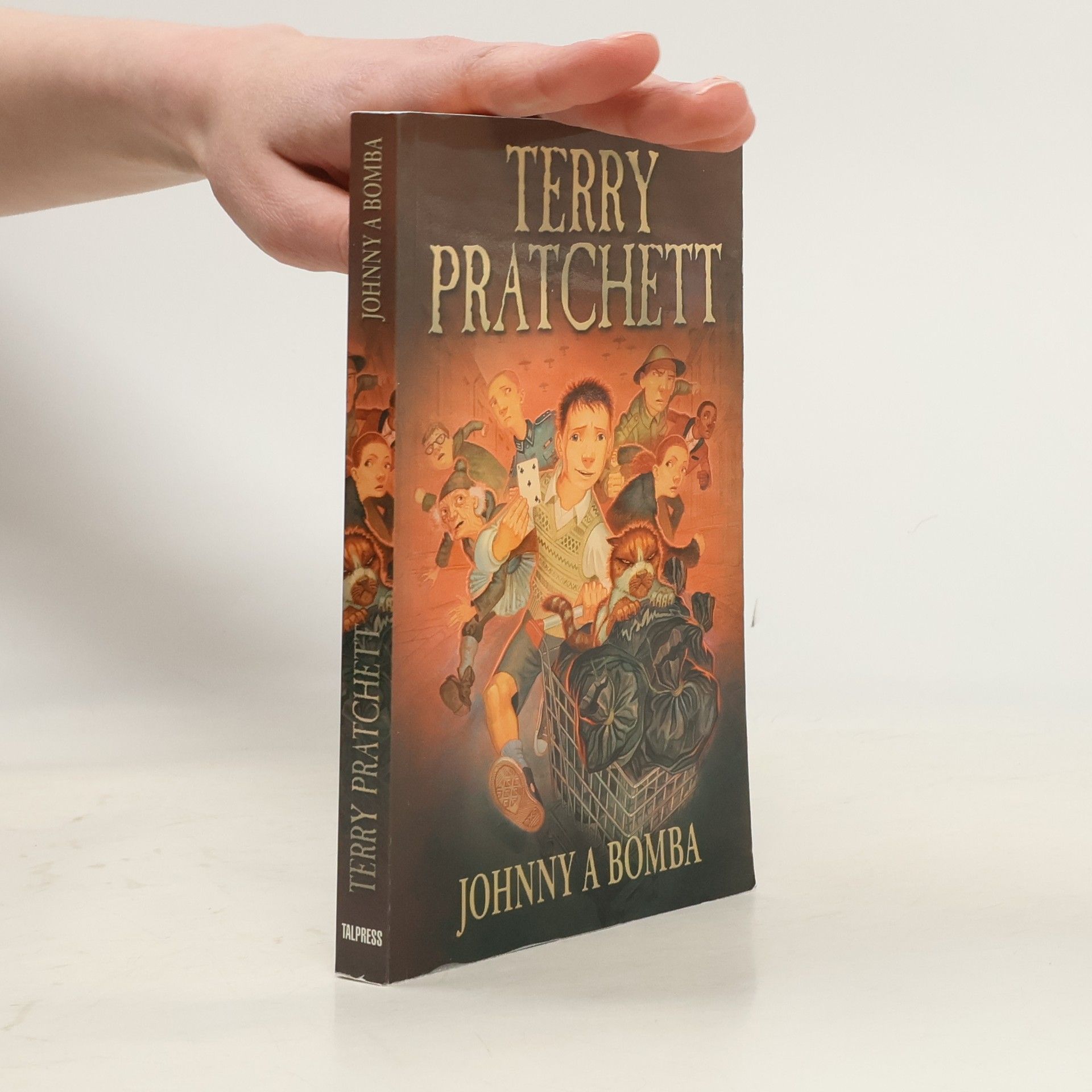 Terry Pratchett Johnny a bomba
