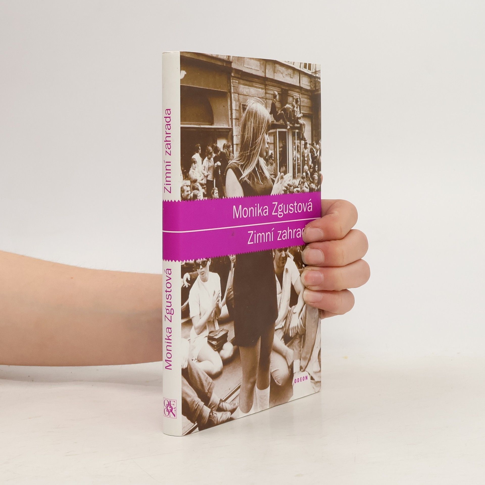 Monika Zgustova Zimní zahrada