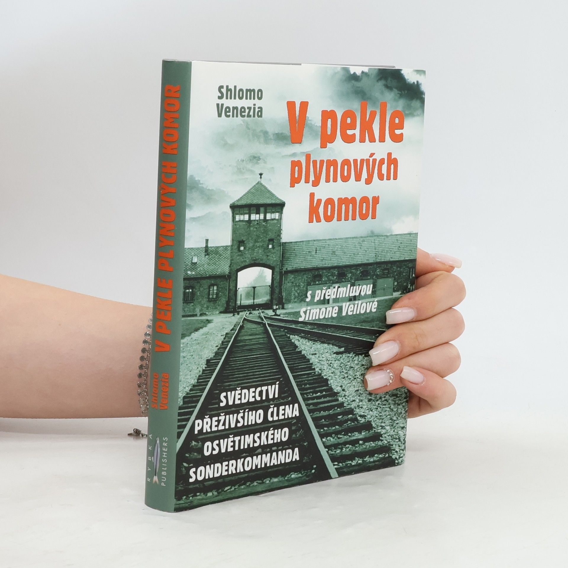 Shlomo Venezia V pekle plynových komor