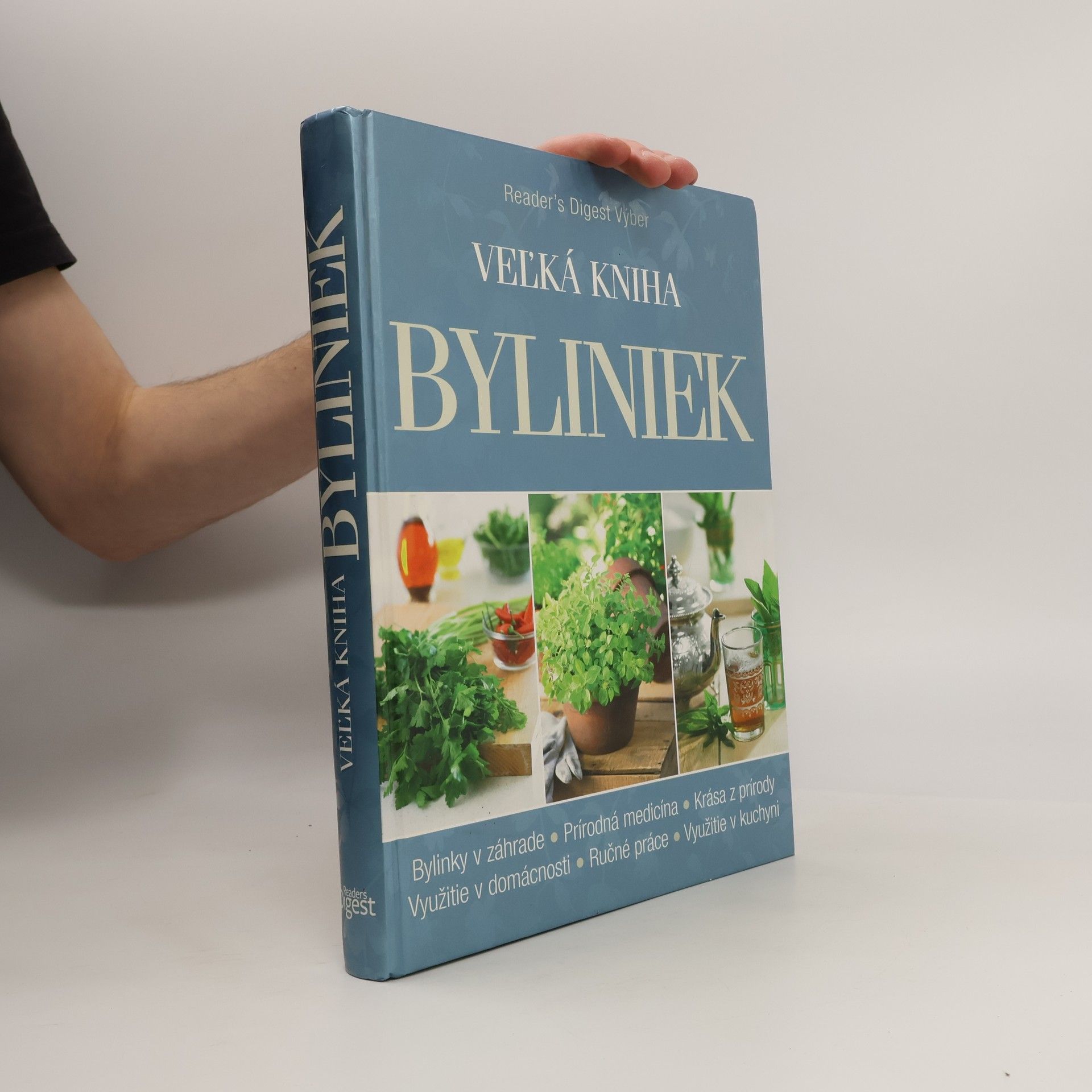 Autorenkollektiv Veľká kniha byliniek