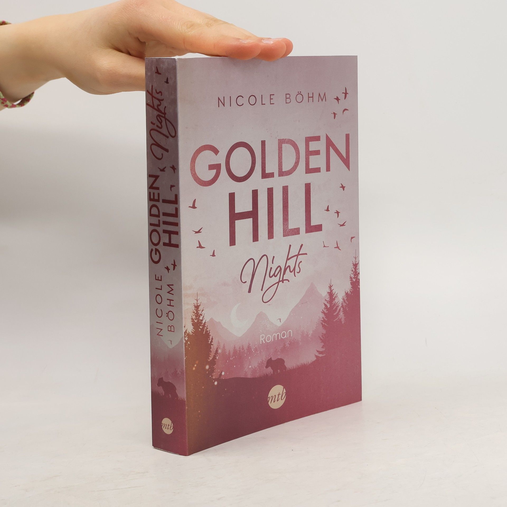 Nicole Böhm Golden Hill. Nights
