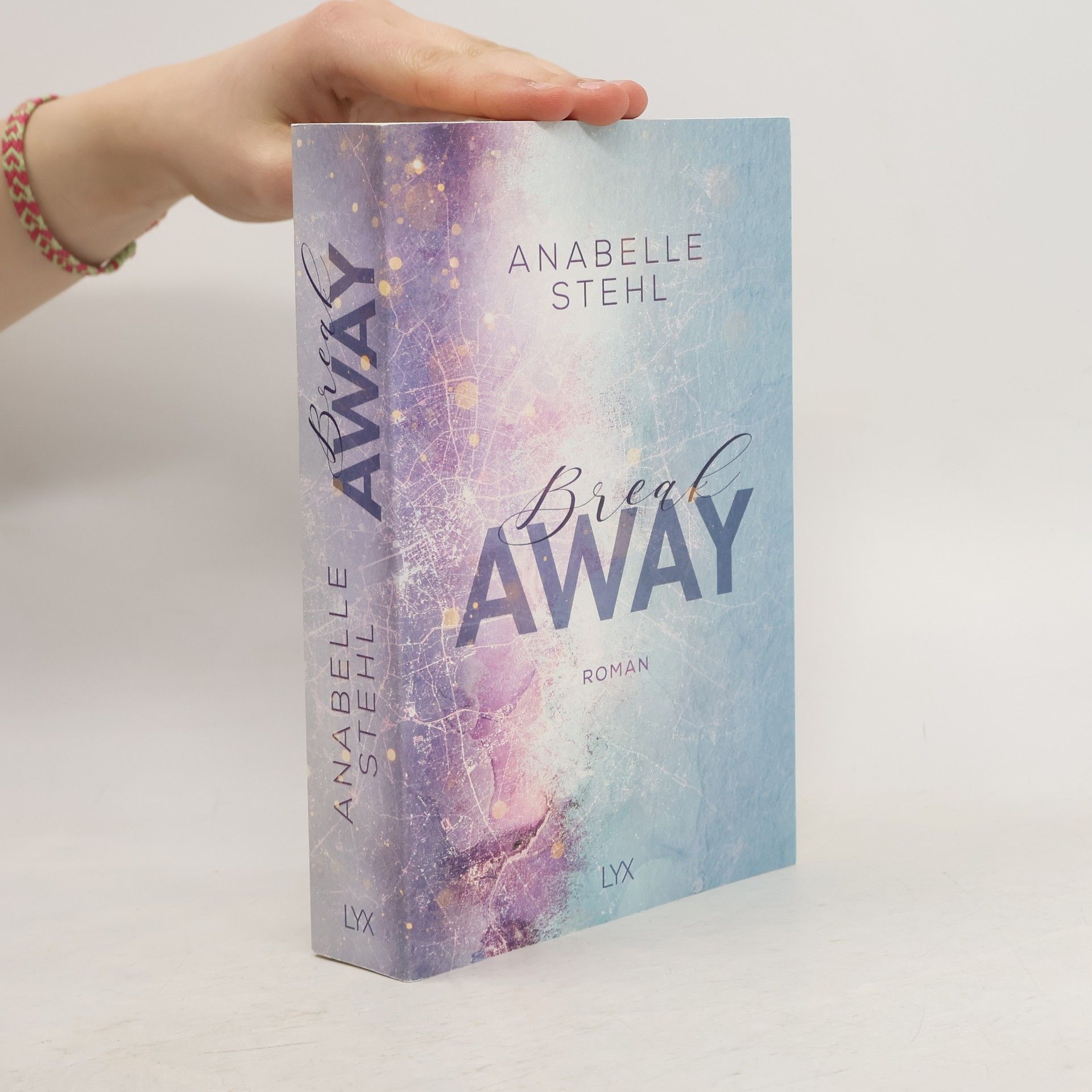 Anabelle Stehl Breakaway