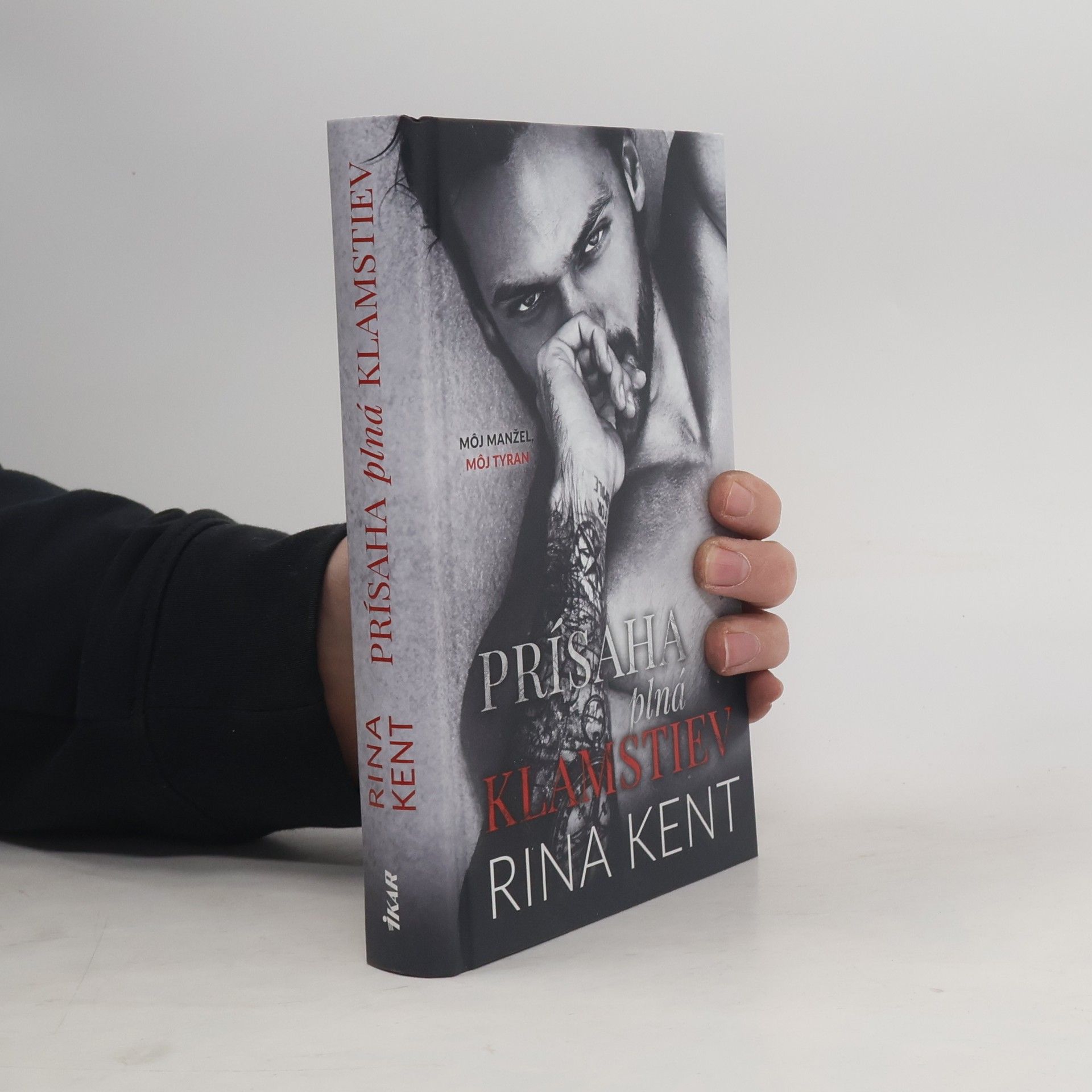 Rina Kent Prísaha plná klamstiev