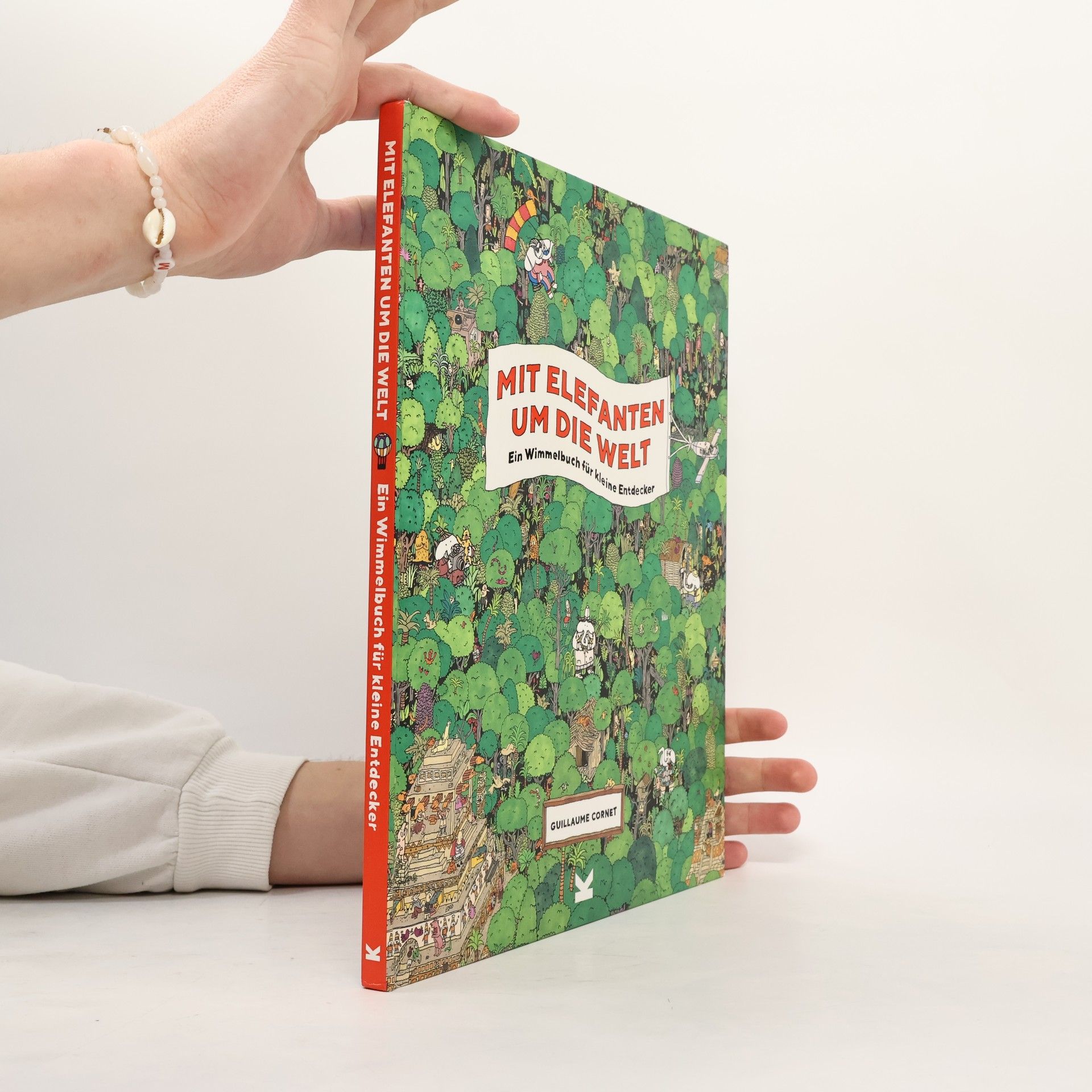 Guillaume Cornet Mit Elefanten um die Welt