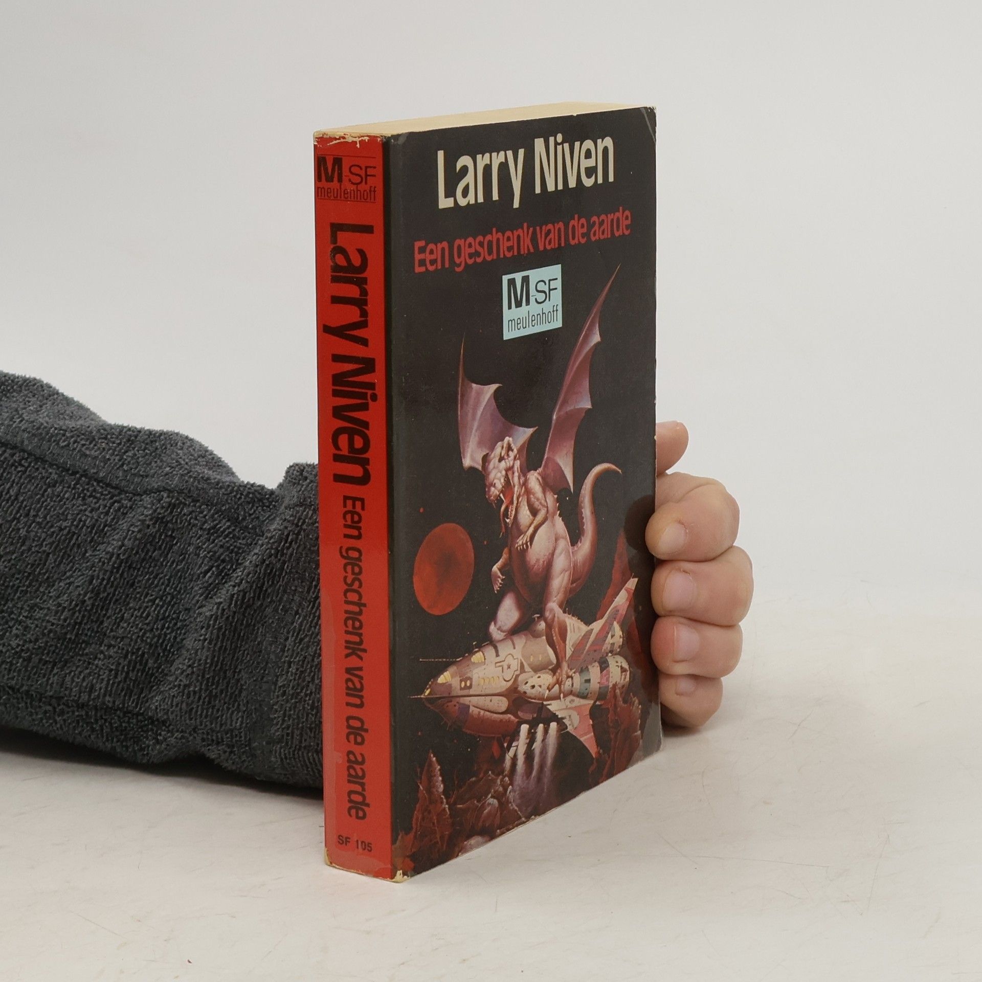 Larry Niven SF - 105: Een geschenk van de aarde