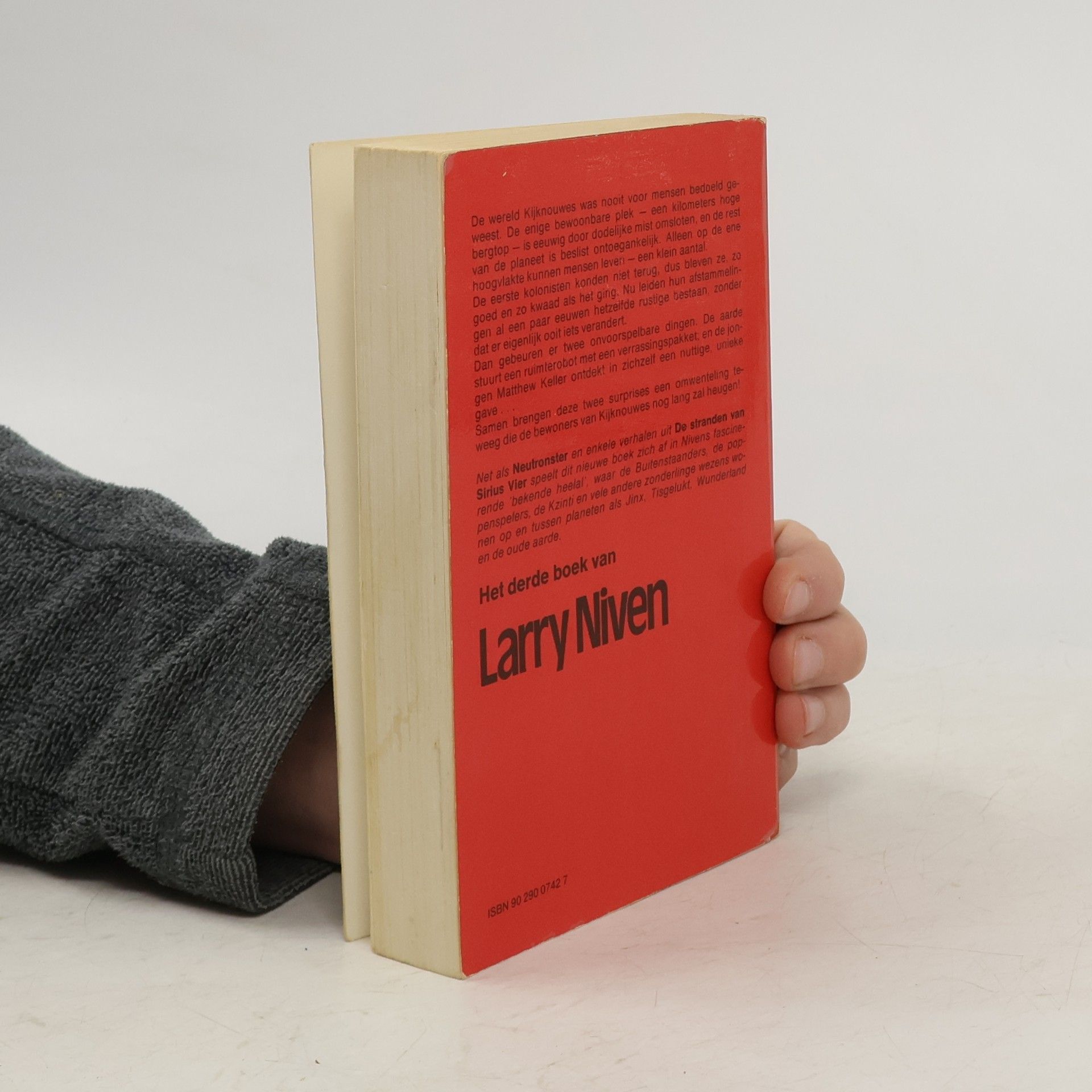 Larry Niven SF - 105: Een geschenk van de aarde