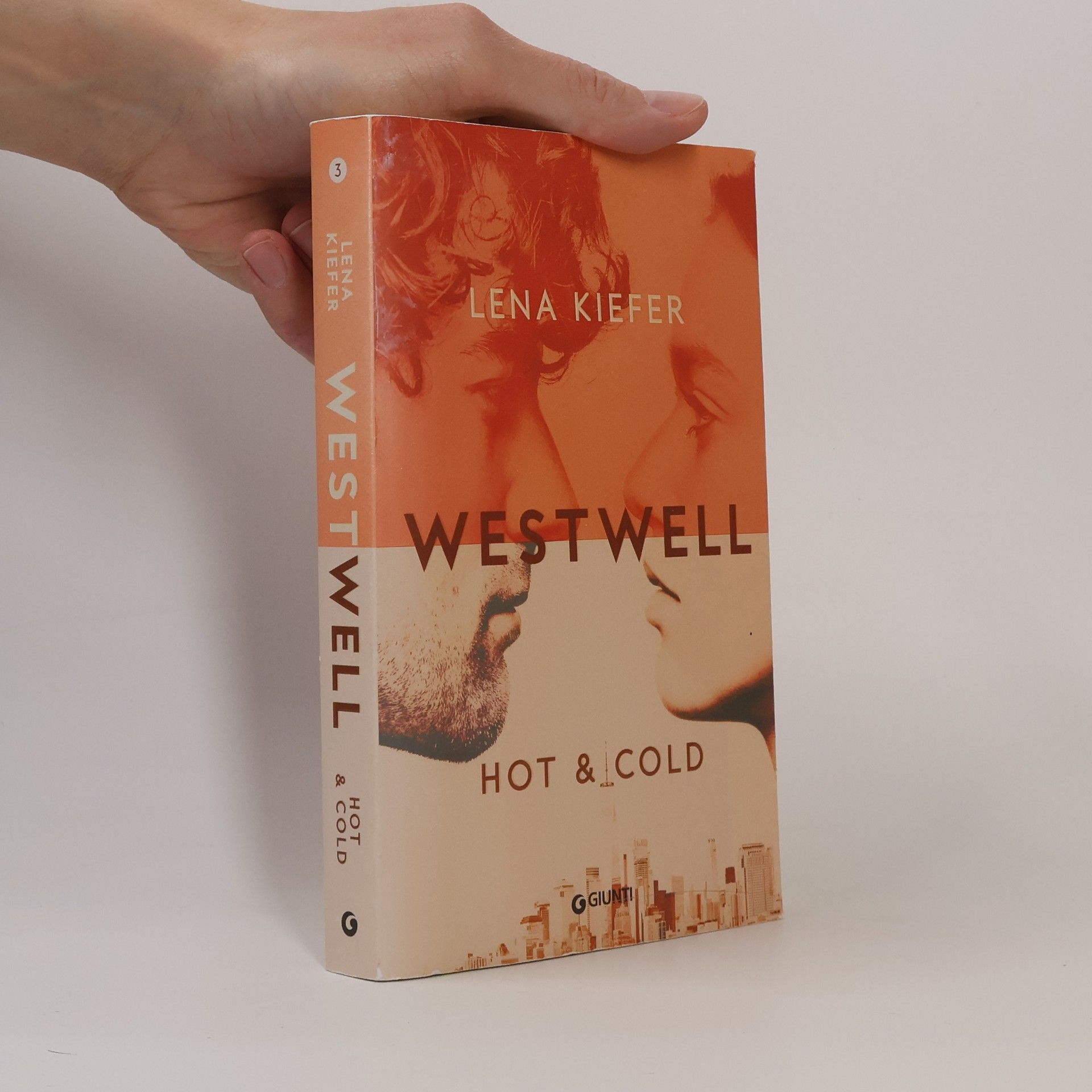 Lena Kiefer Westwell. Hot & Cold