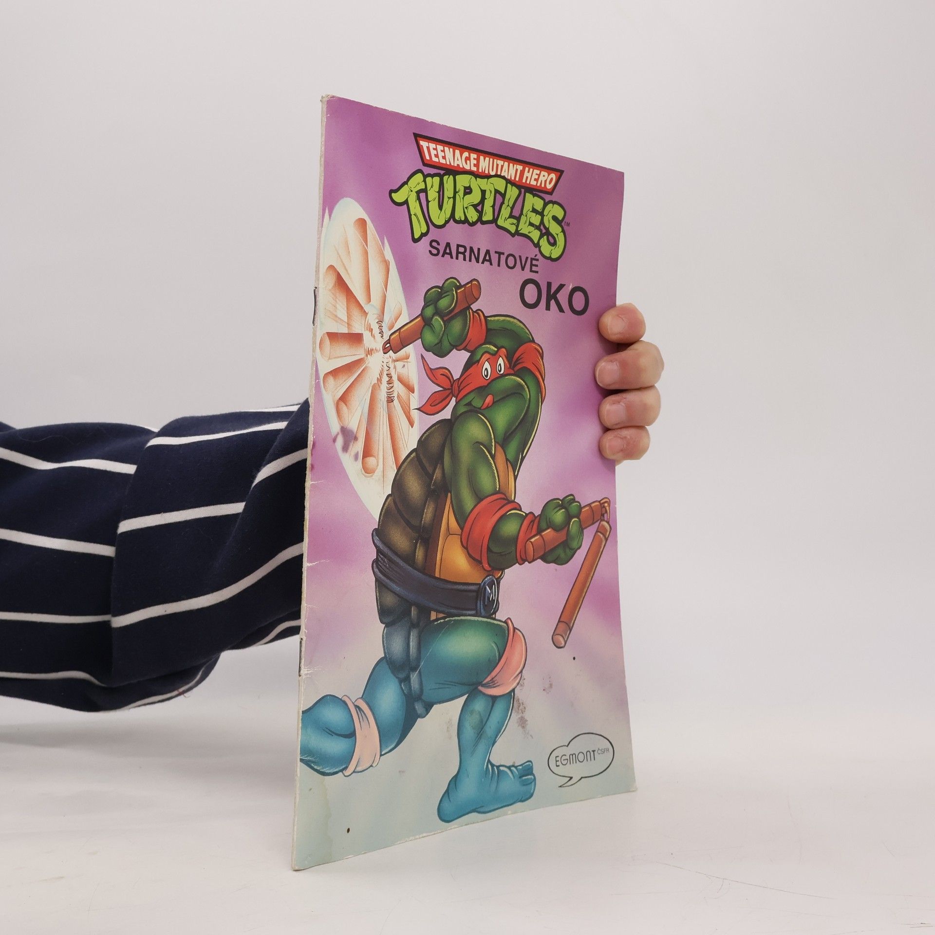 Ken Mitchroney Turtles. Sarnatové oko