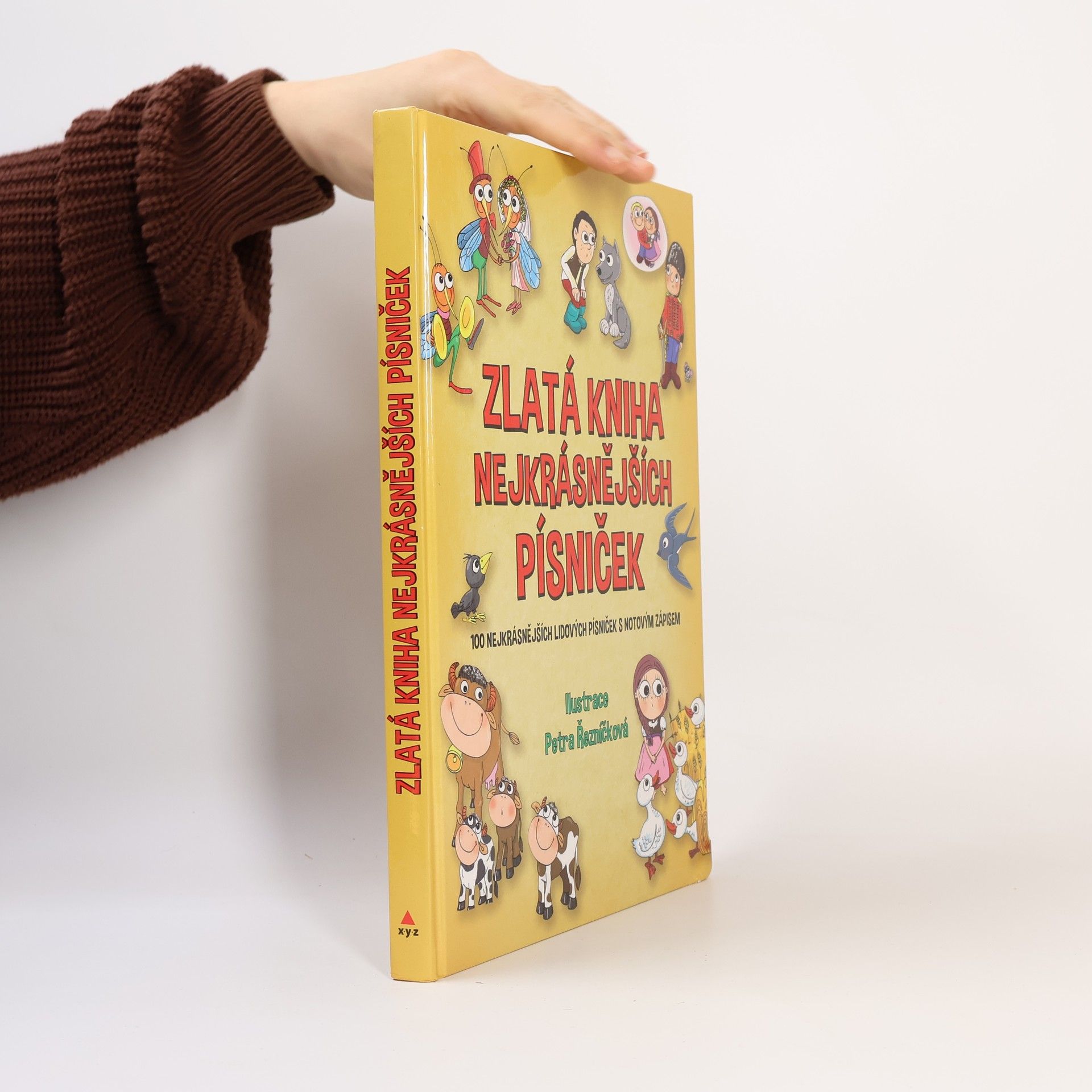 Kolektív autorov Zlatá kniha nejkrásnějších písniček. 100 nejkrásnějších lidových písniček s notovým zápisem