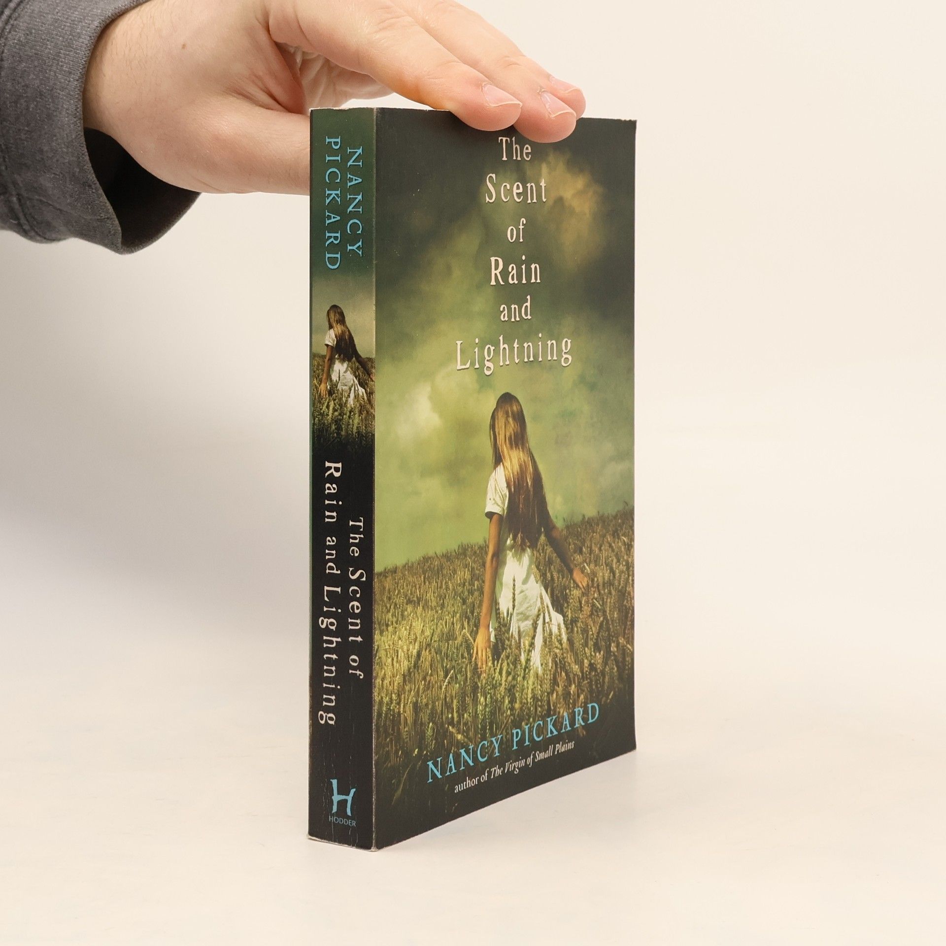 Nancy Pickard The Scent of Rain and Lightning