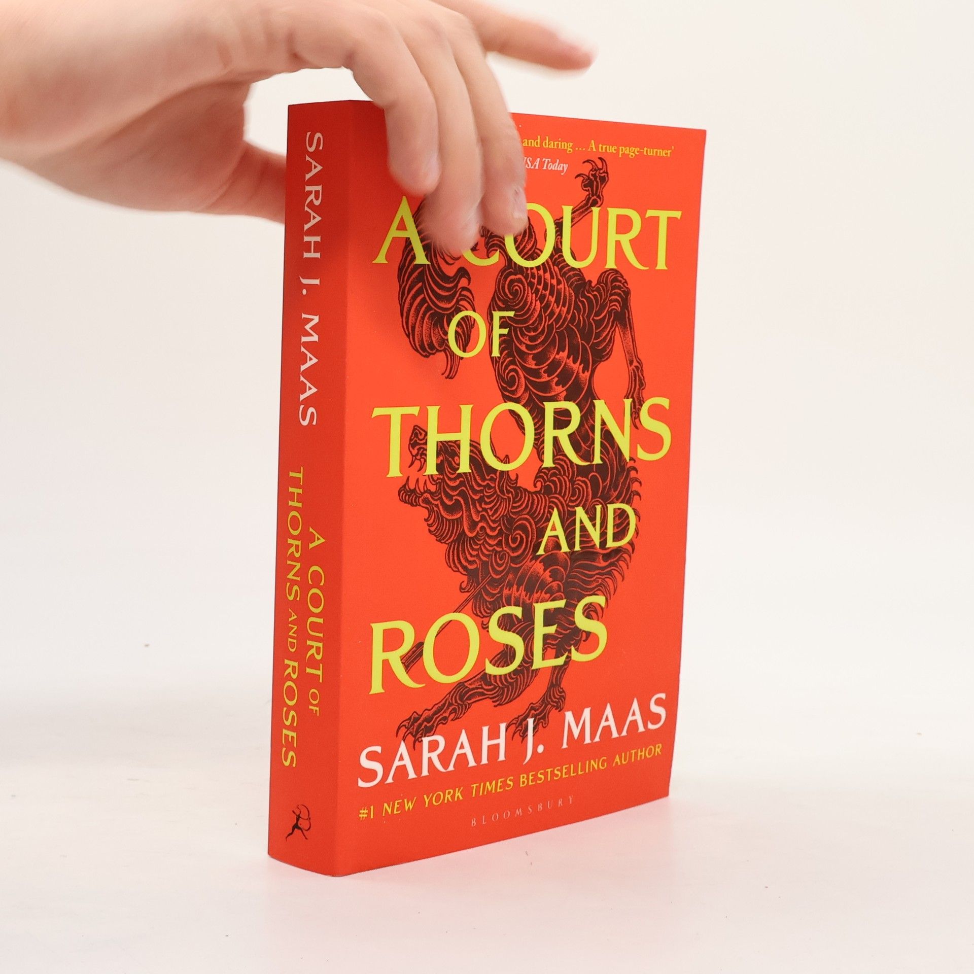 Sarah J. Maas A Court of Thorns and Roses