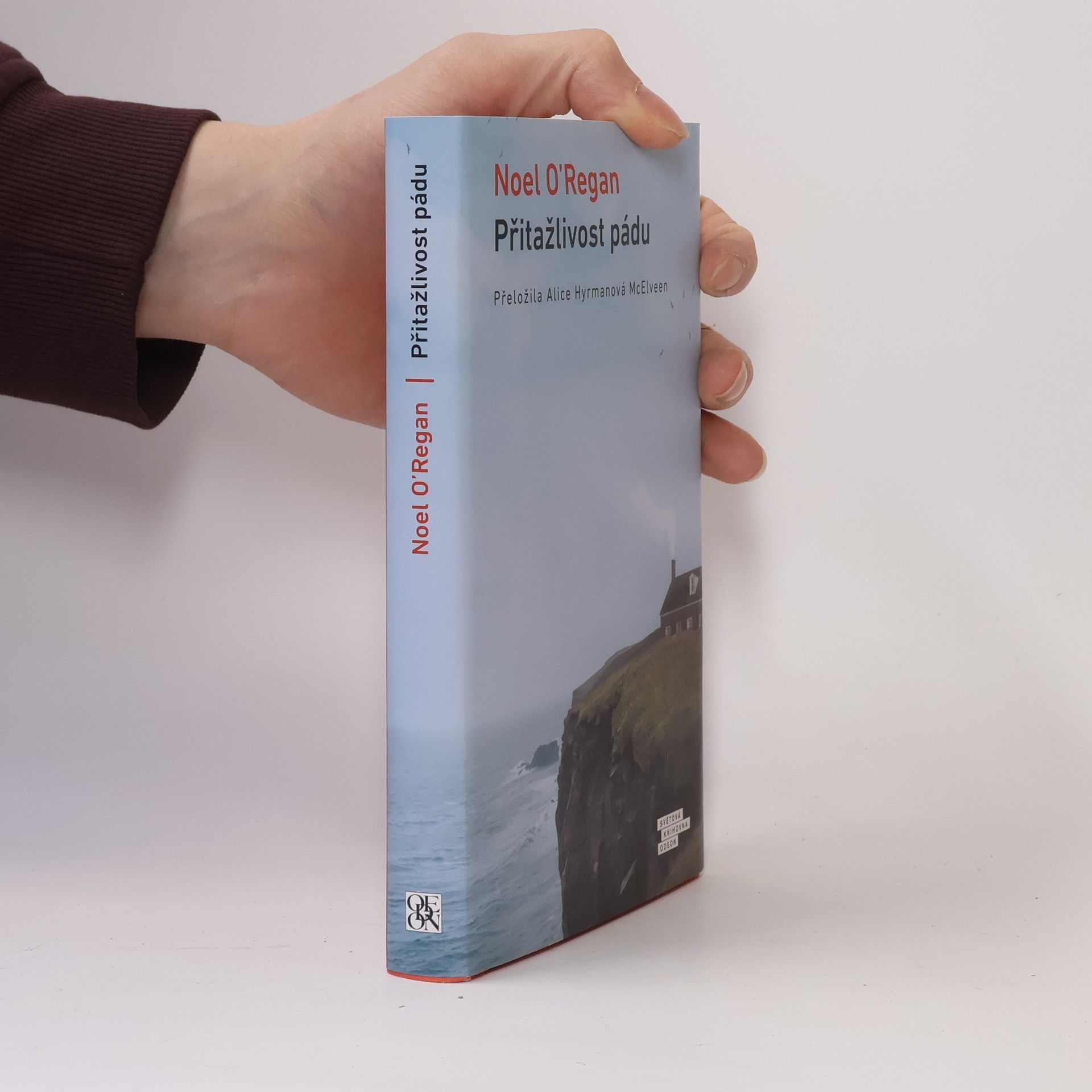 Alice Hyrmanová-McElveen Přitažlivost pádu