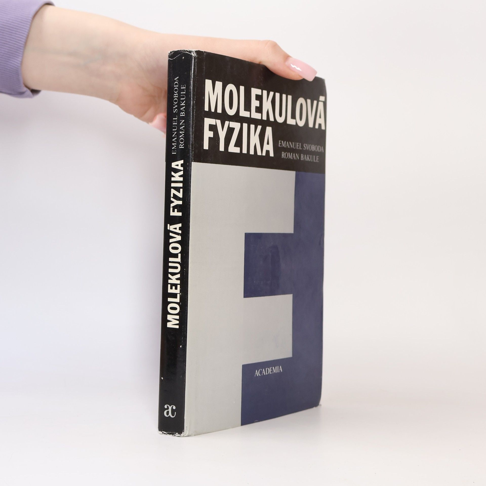 Emanuel Svoboda Molekulová fyzika