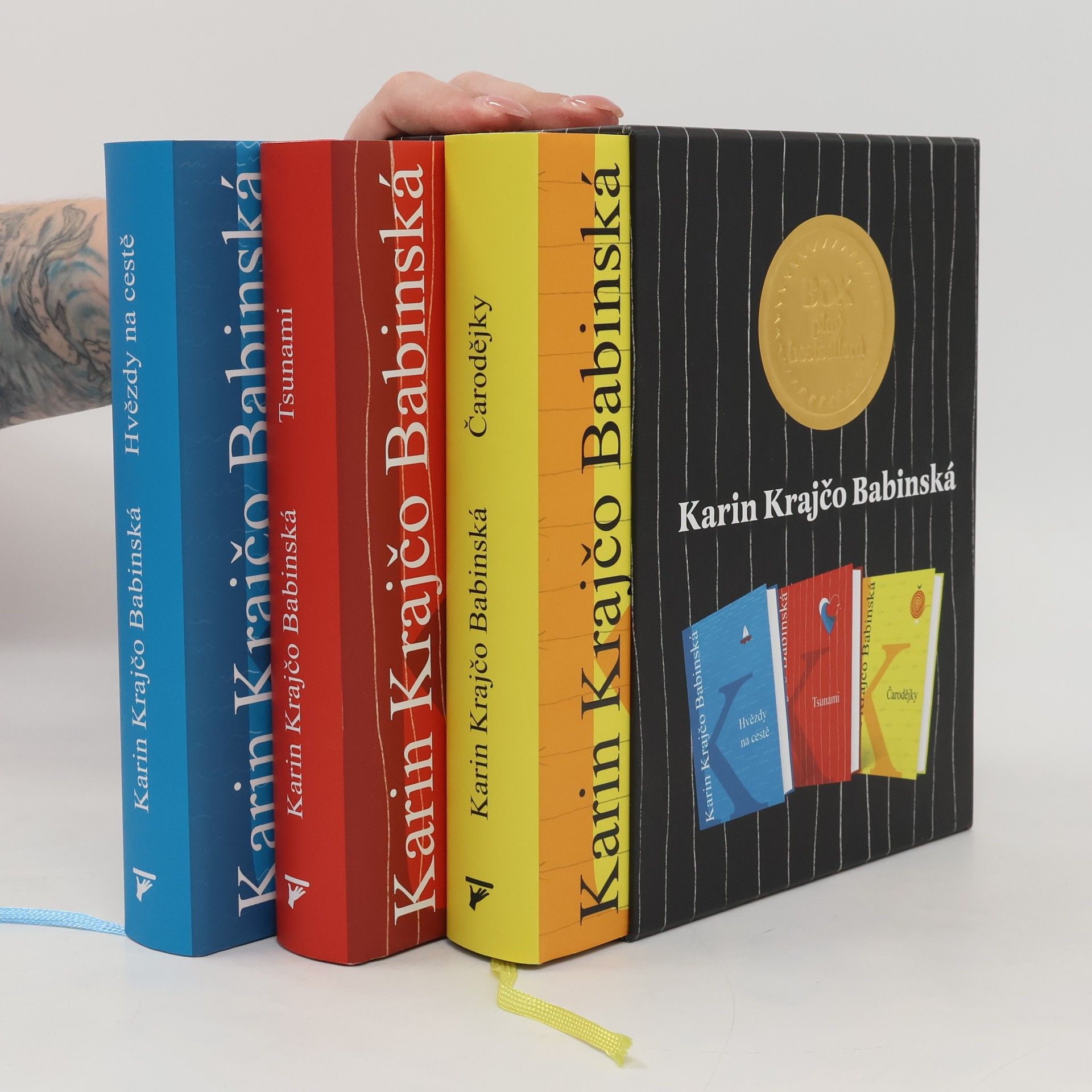 Hvězdy na cestě. Tsunami. Čarodějky