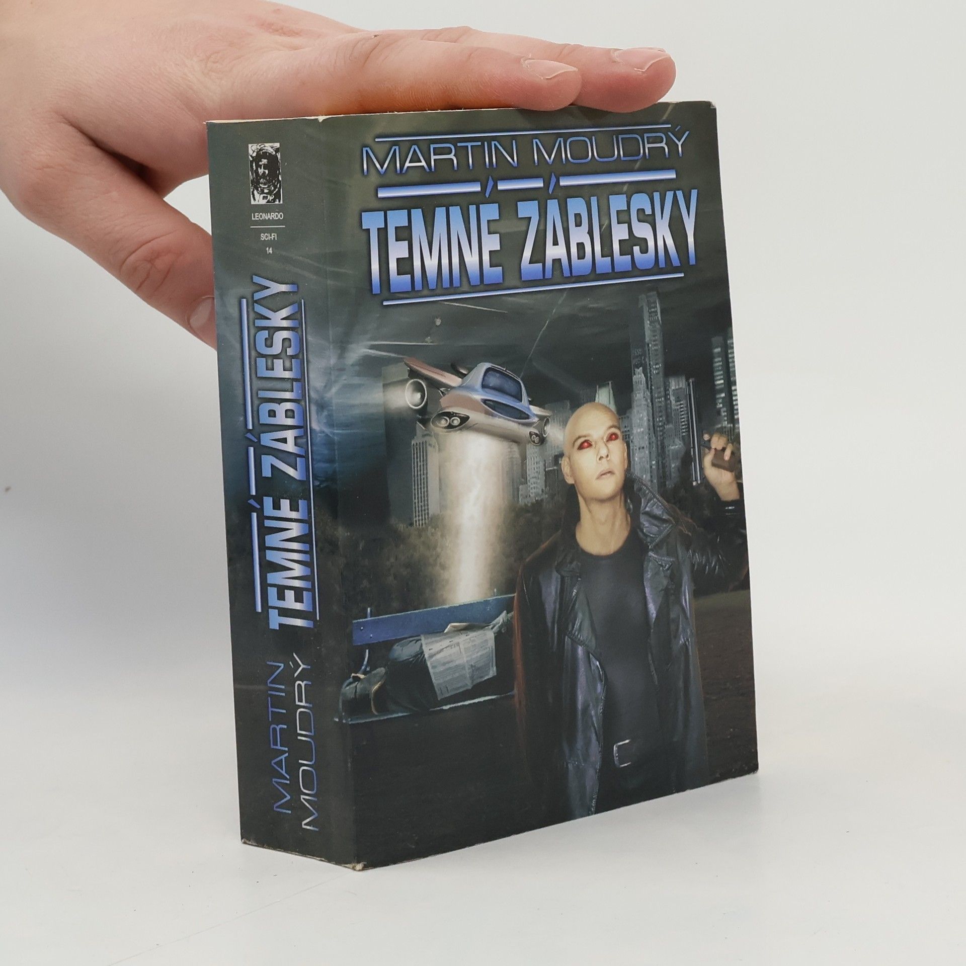 Martin Moudrý Temné záblesky