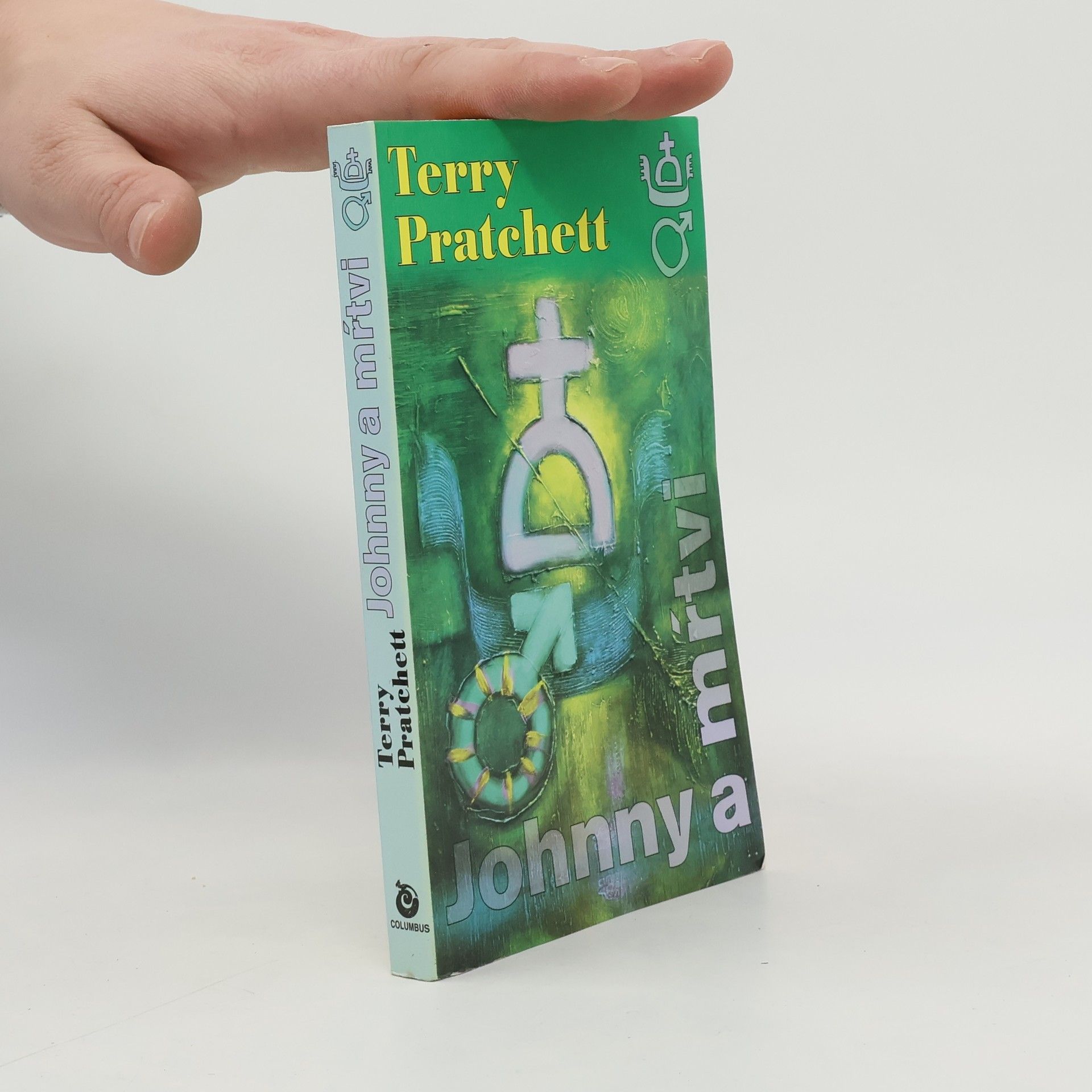 Terry Pratchett Johnny a mŕtvi