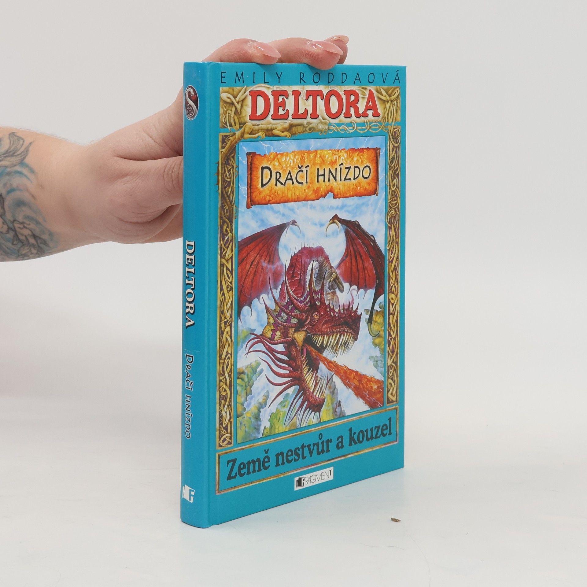 Emily Rodda Dračí hnízdo. Deltora