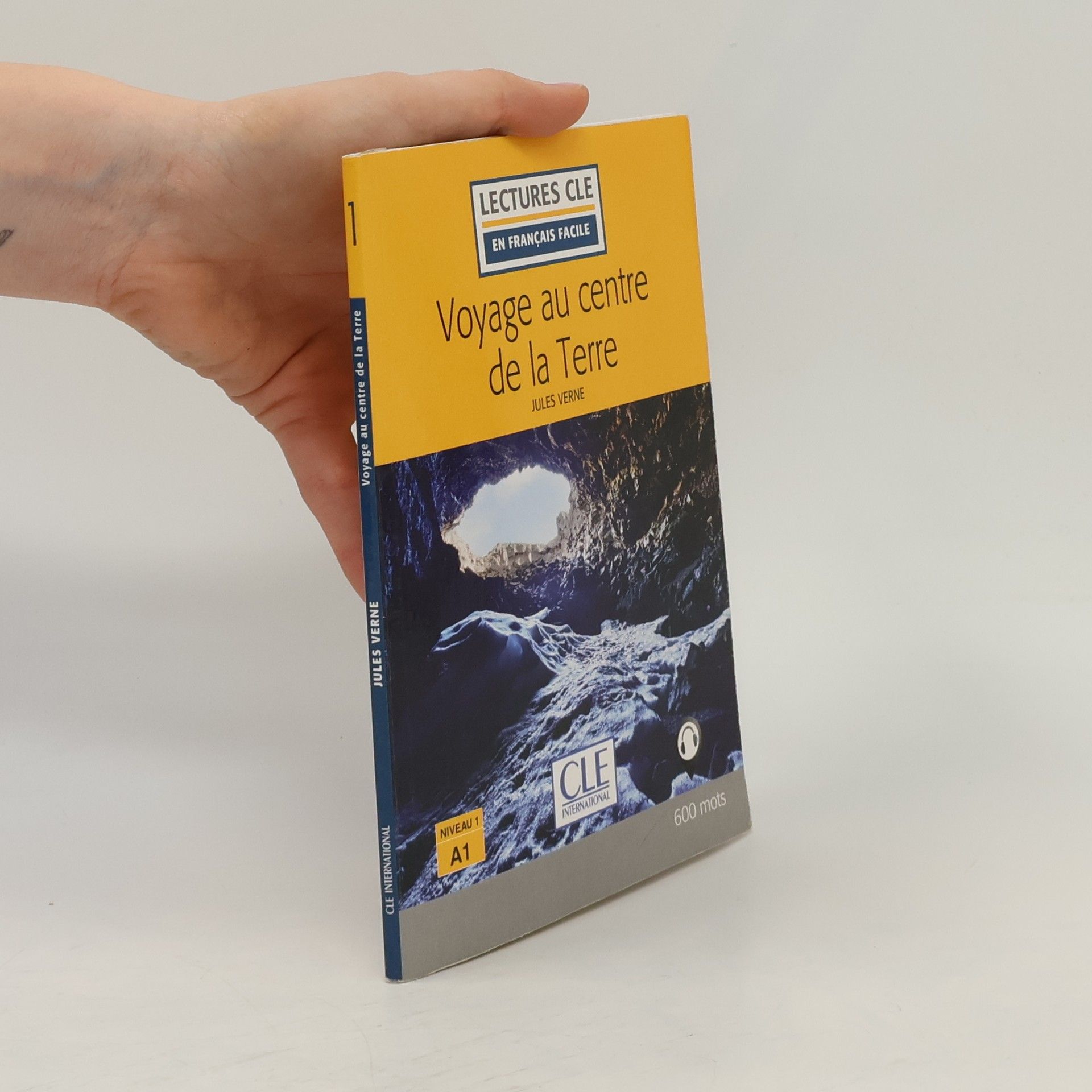 Jules Verne Lectures CLE - 1: Voyage au centre de la Terre