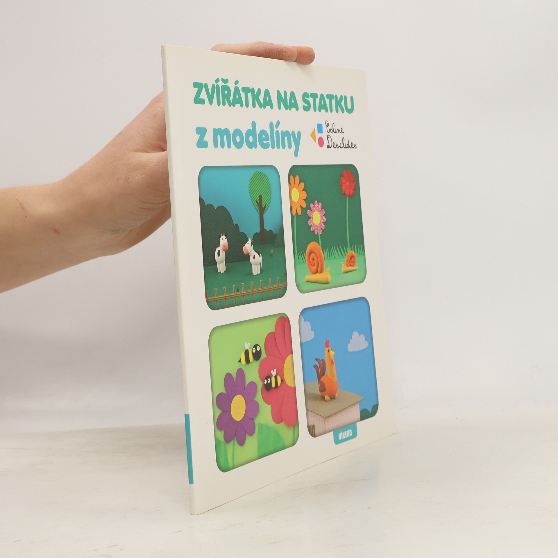 Coline Desclides Zvířátka na statku z modelíny