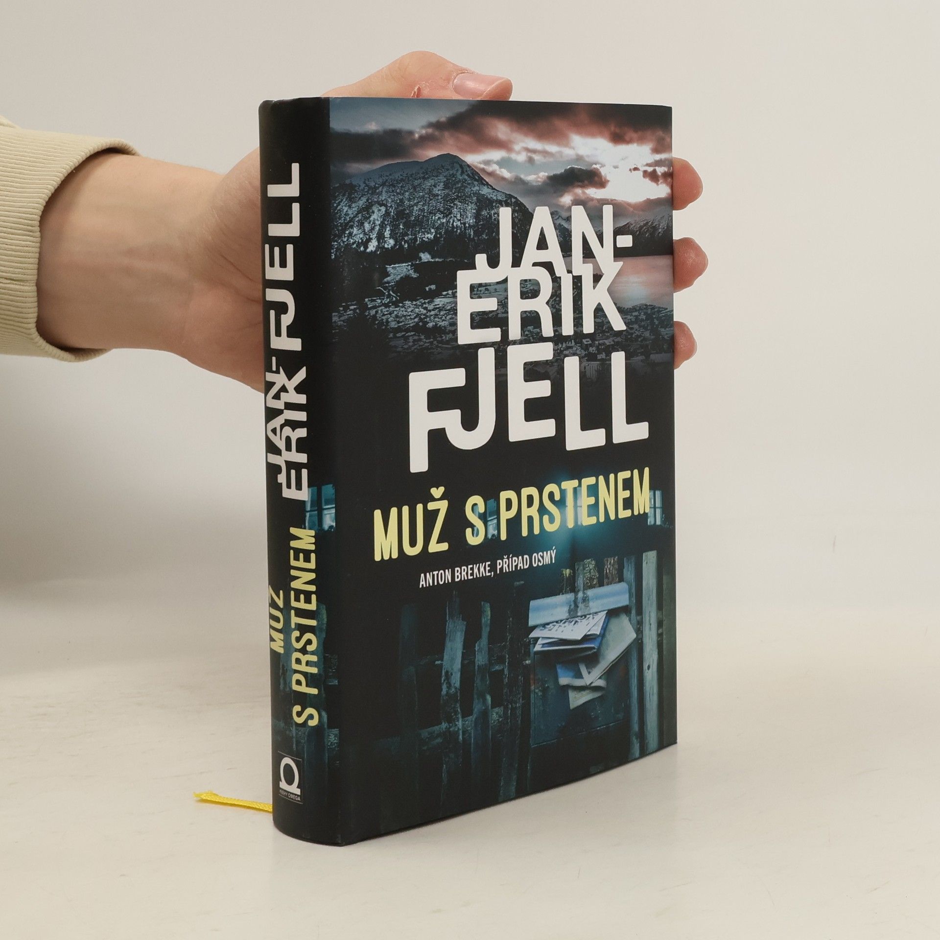 Anton Brekke - 8: Muž s prstenem