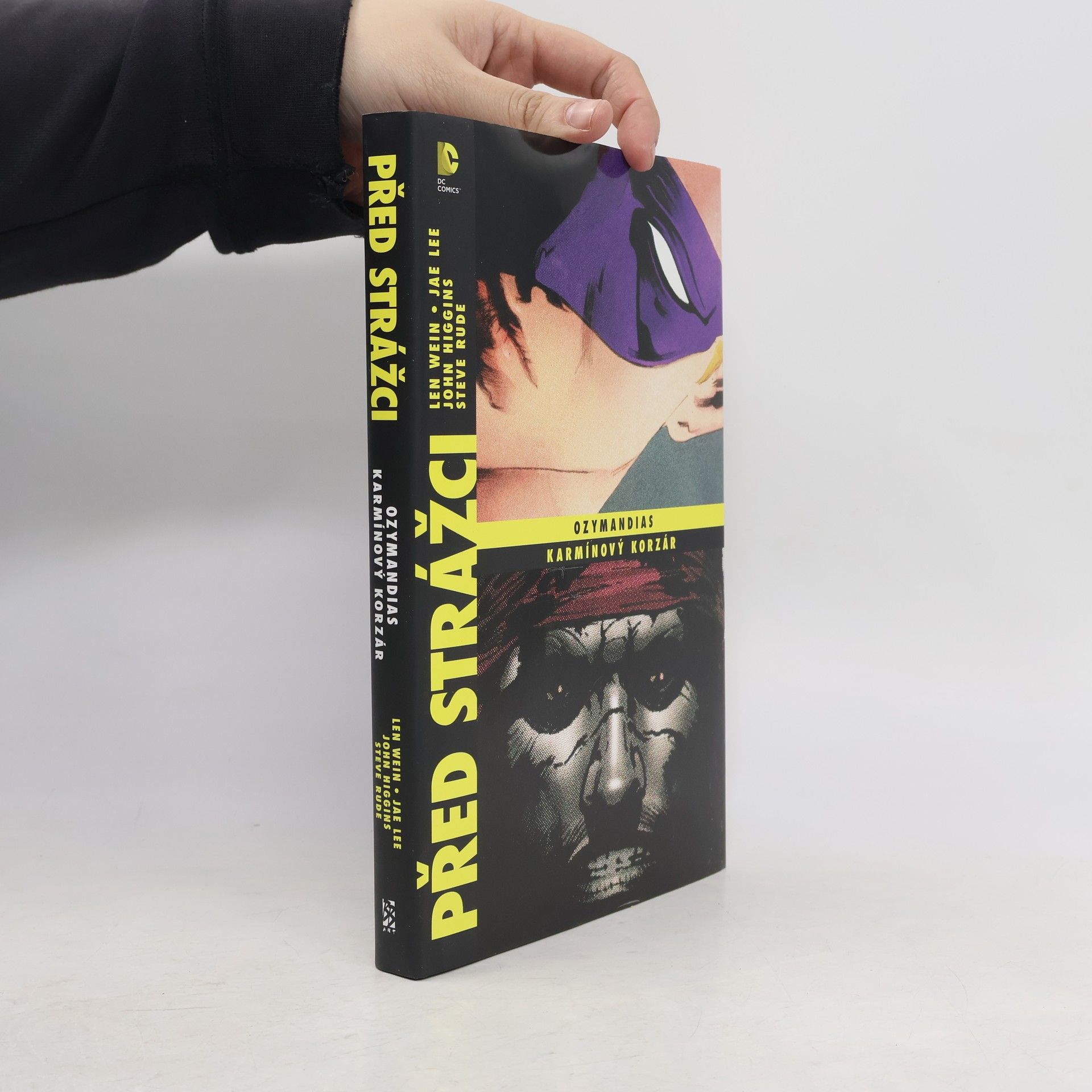 Len Wein Před Strážci 4: Ozymandias/Karmínový korzár