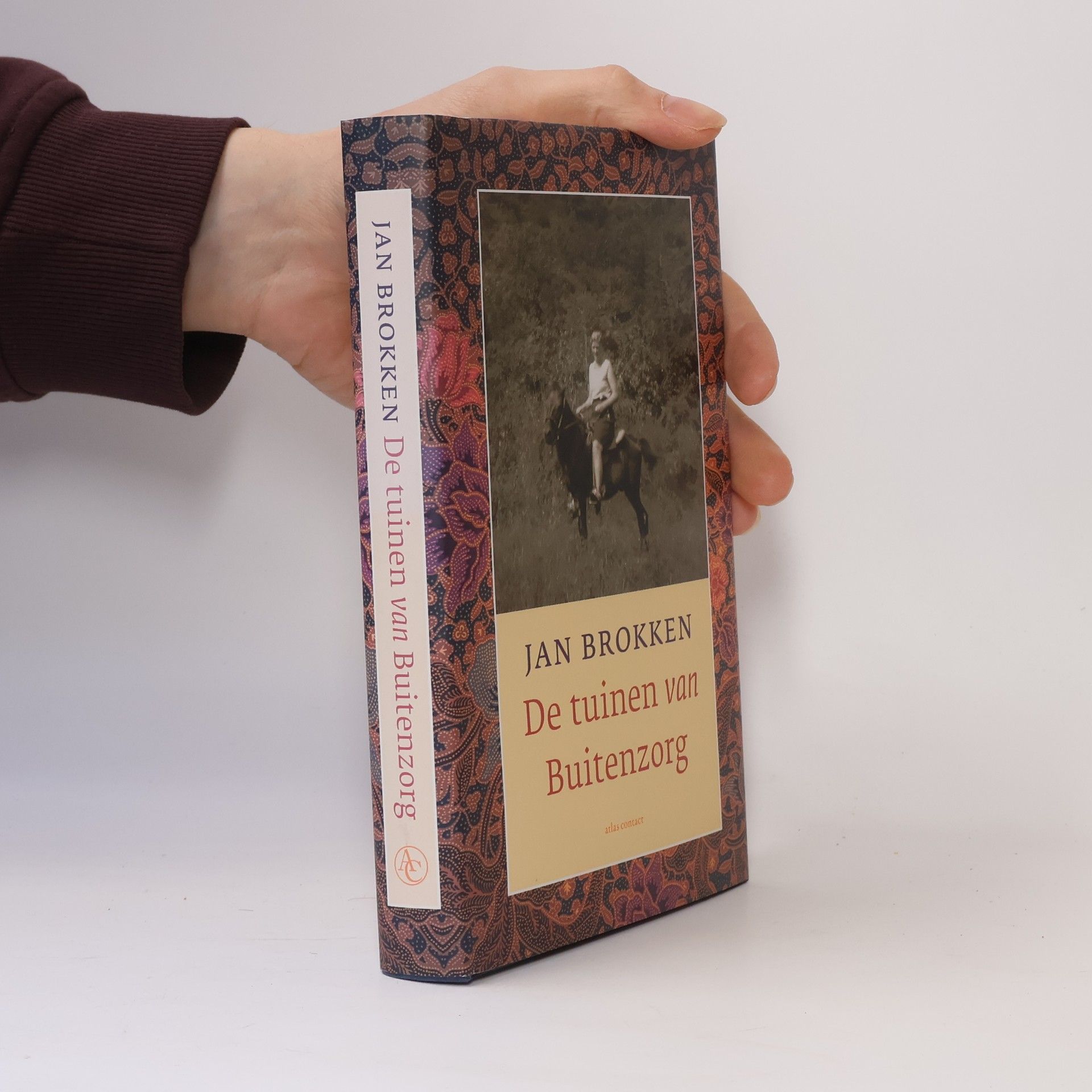 Jan Brokken De tuinen van Buitenzorg