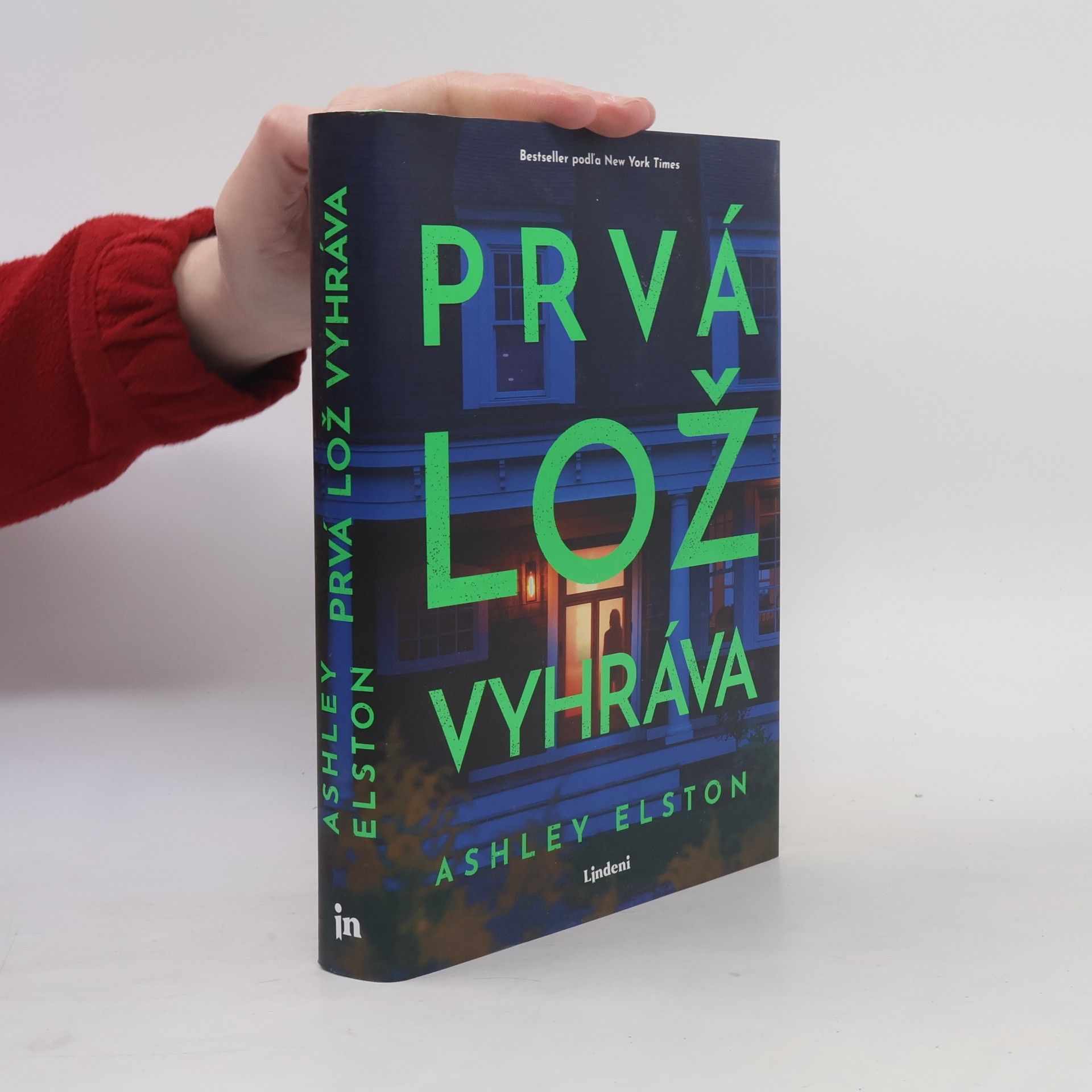 Ashley Elston Prvá lož vyhráva