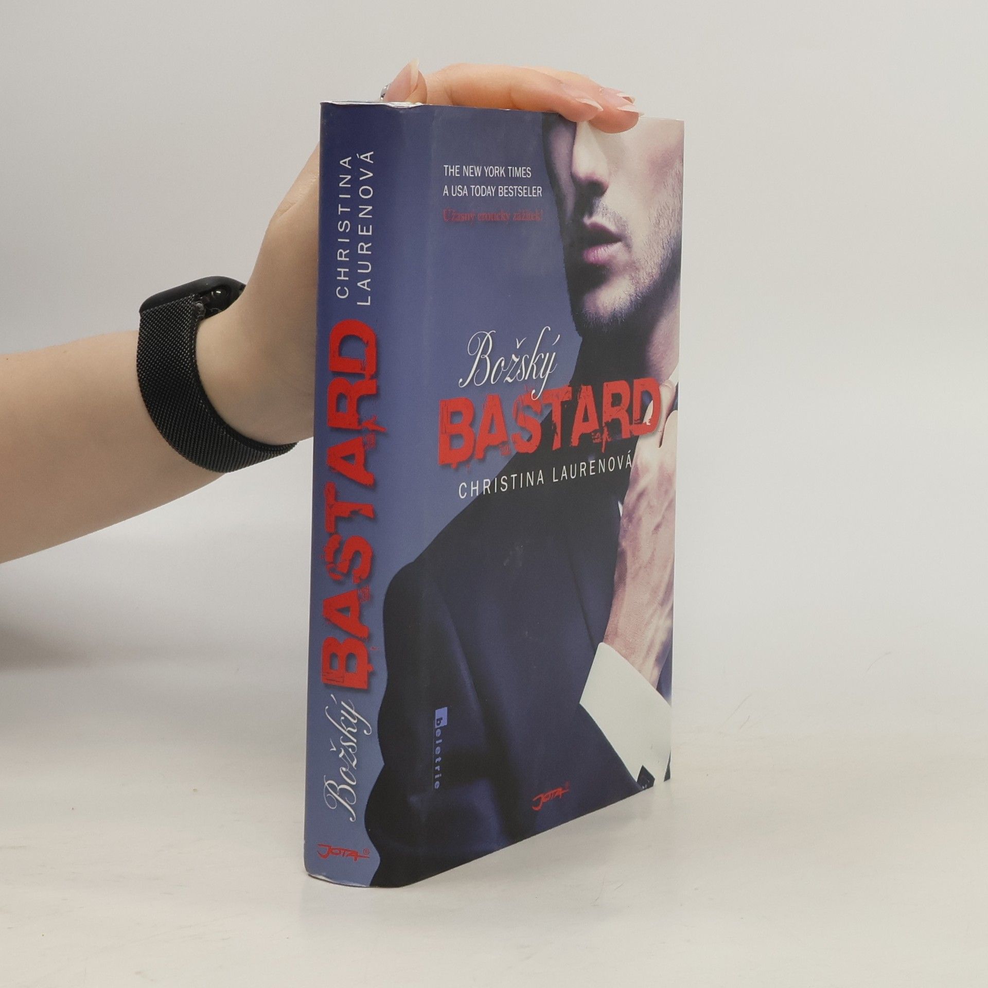Christina Lauren Božský bastard