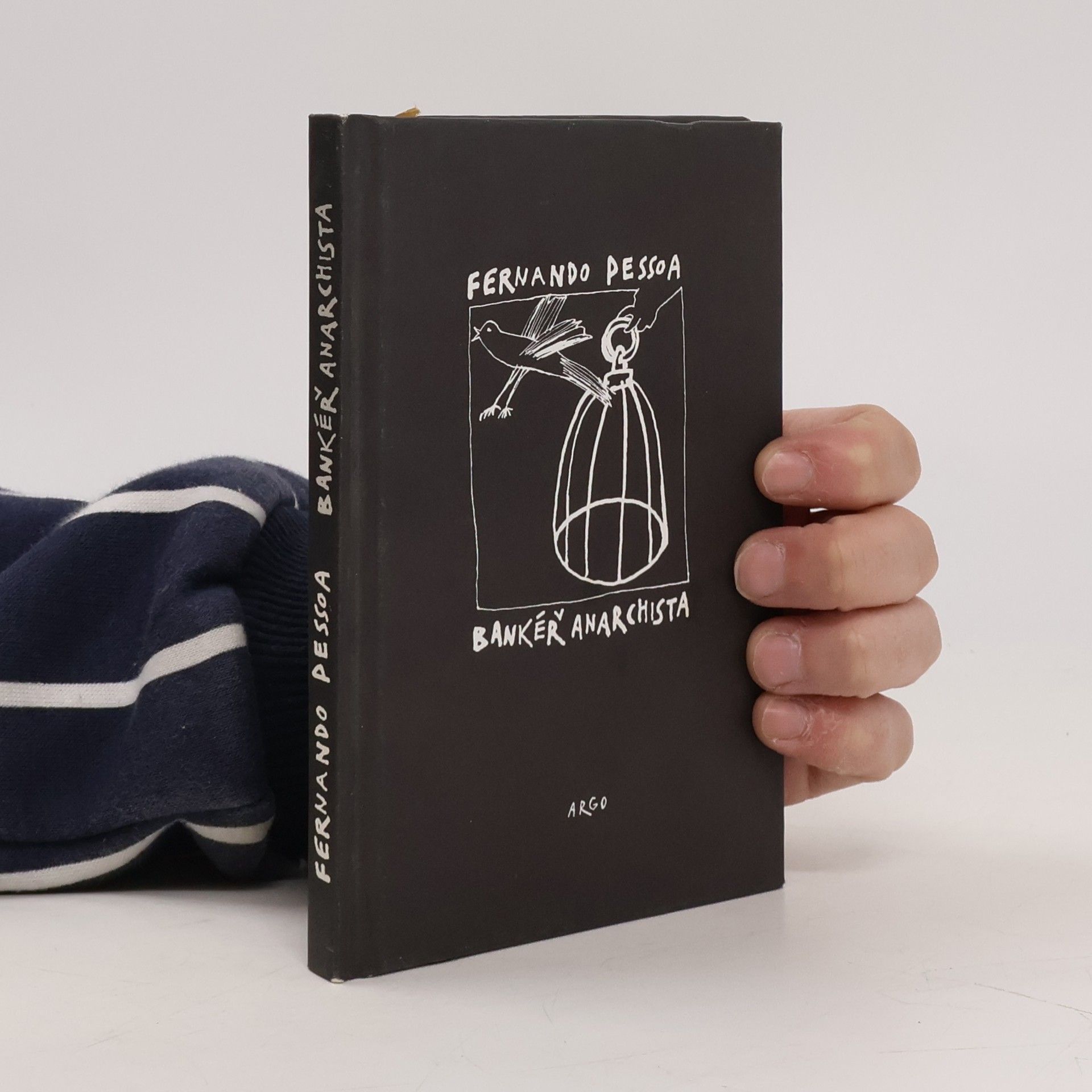 Alberto Caeiro Bankéř anarchista