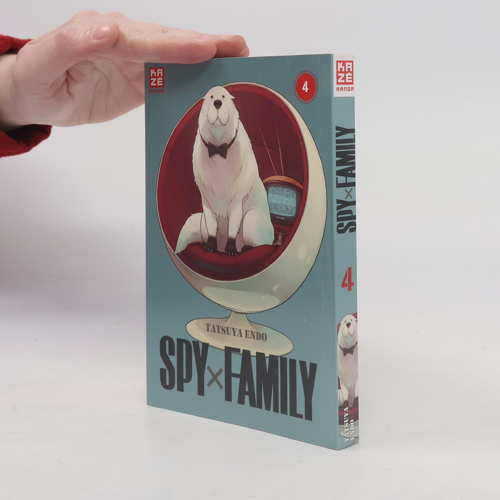 Tacuja Endó Spy x Family 4