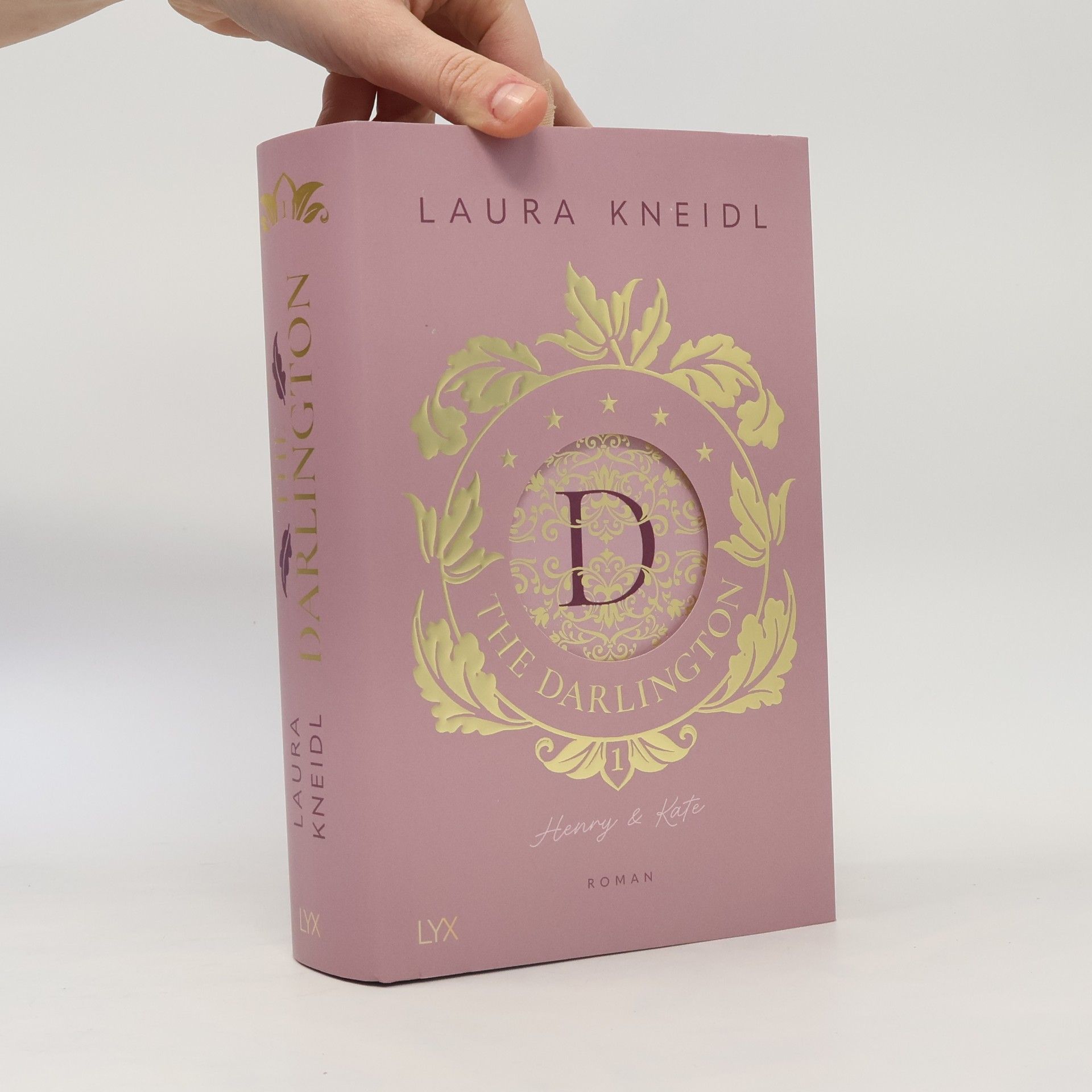 Laura Kneidl The Darlington