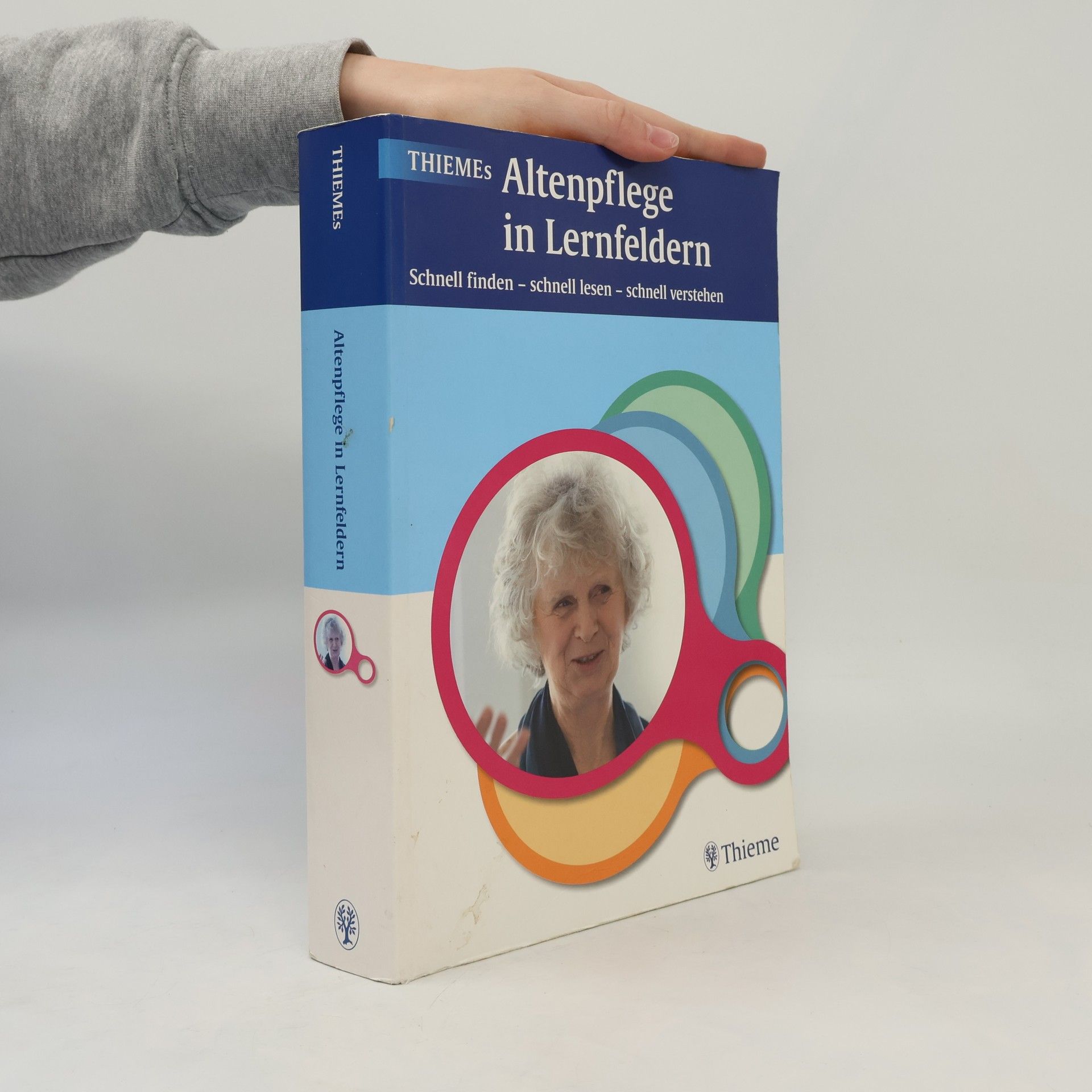 Autorenkollektiv Thiemes Altenpflege in Lernfeldern