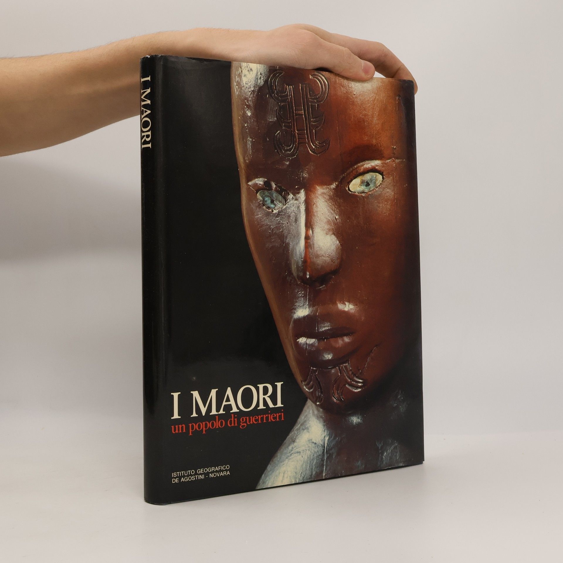 Kolektiv autorů I Maori: un popolo di guerrieri