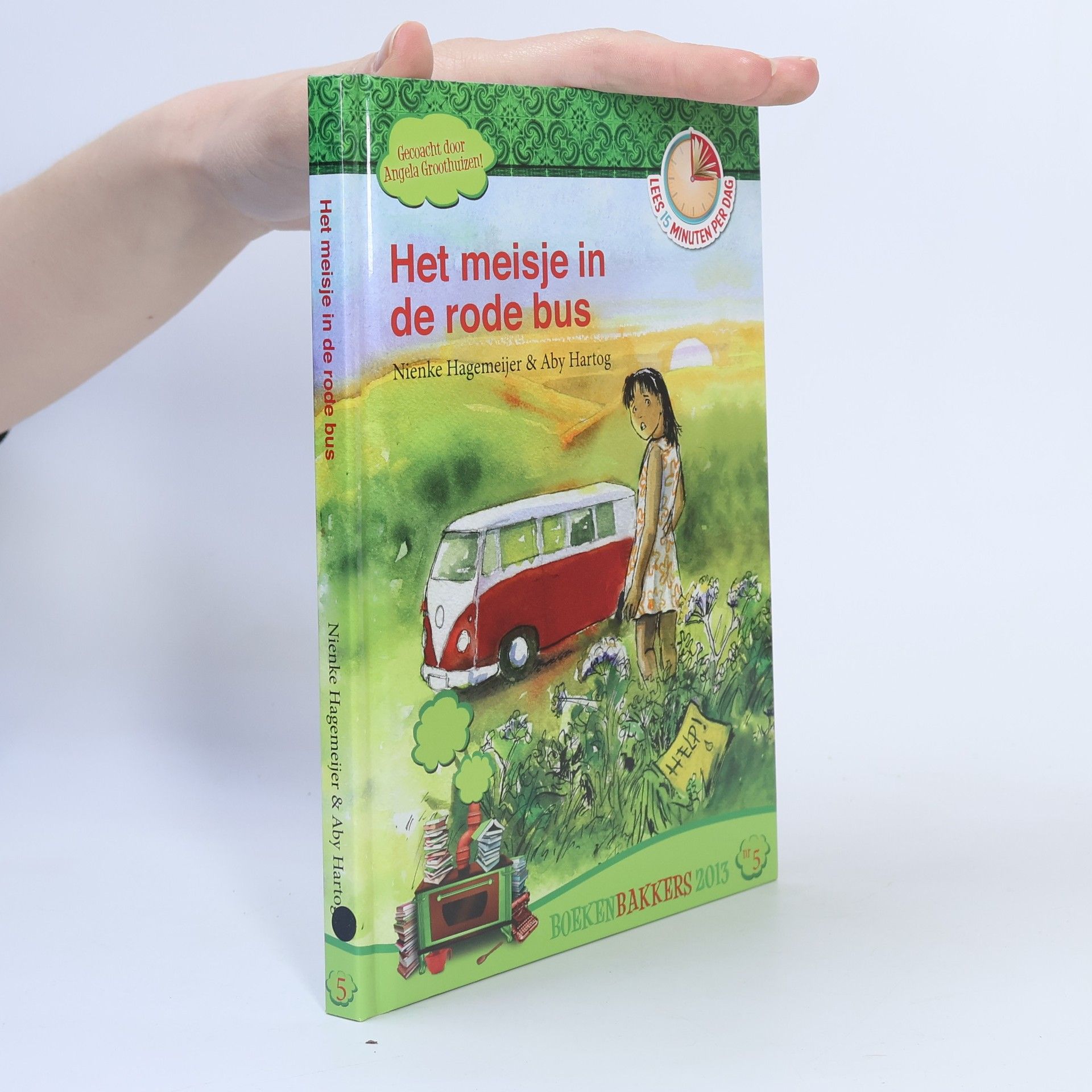 Nienke Hagemeijer Het meisje in de rode bus