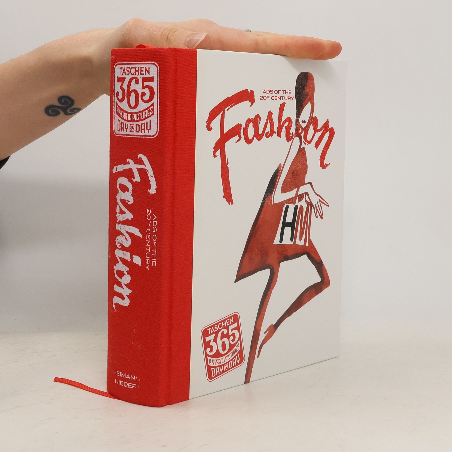 Autorenkollektiv Ads of the 20th Century Fashion