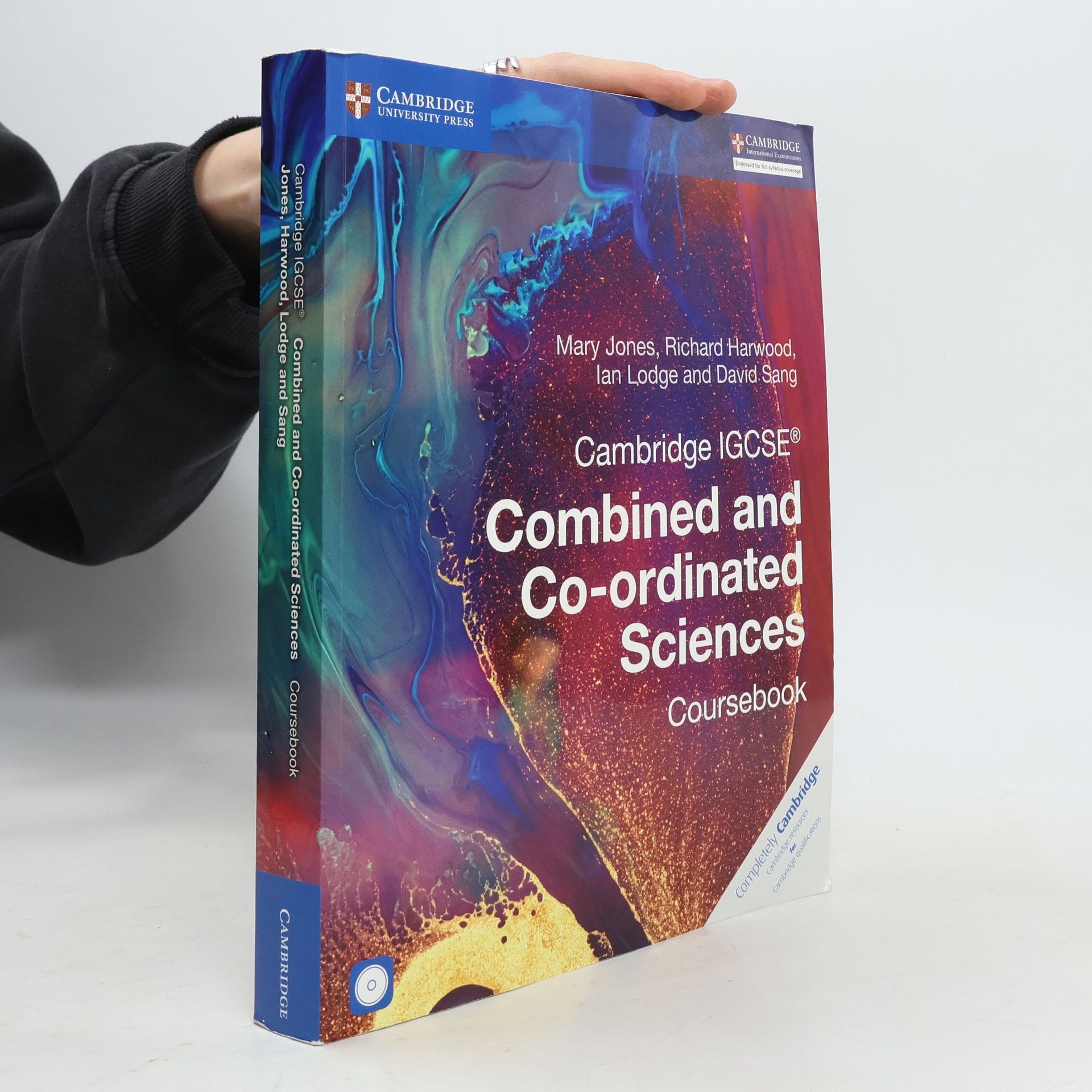 Cambridge IGCSE® Combined and Co-ordinated Sciences Coursebook