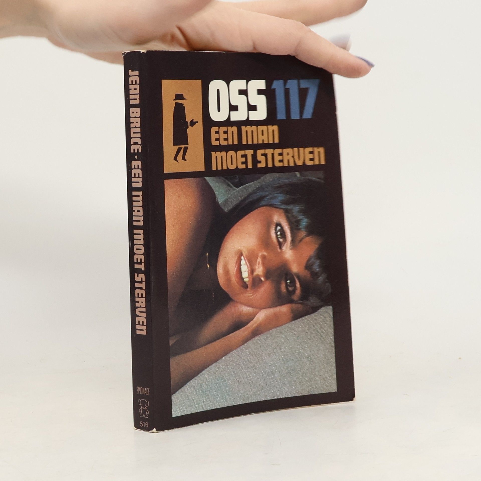 Jean Bruce OSS 117: Een man moet sterven