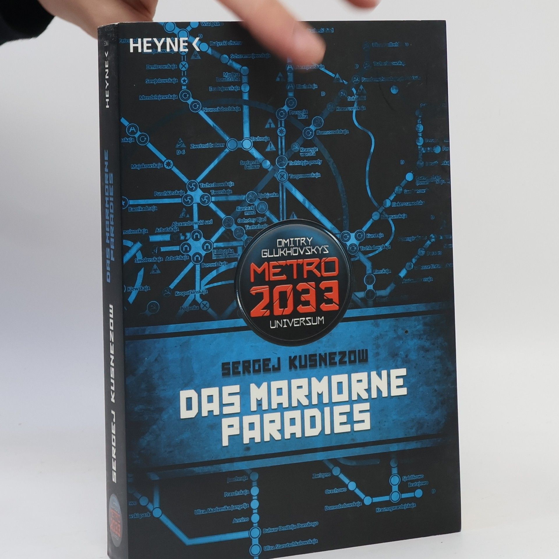 Sergej Kuznecov Das marmorne Paradies